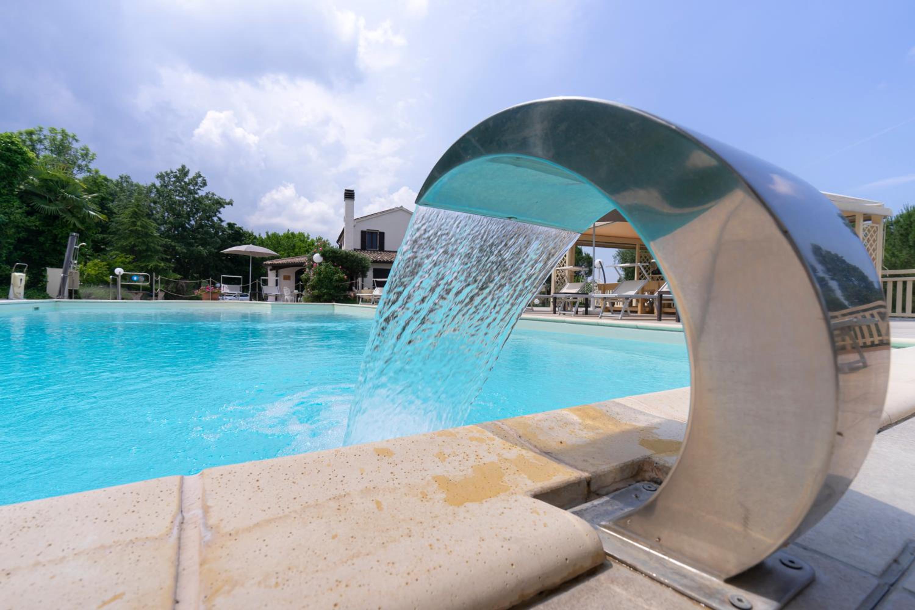 Villa with Private Pool - Photo 78