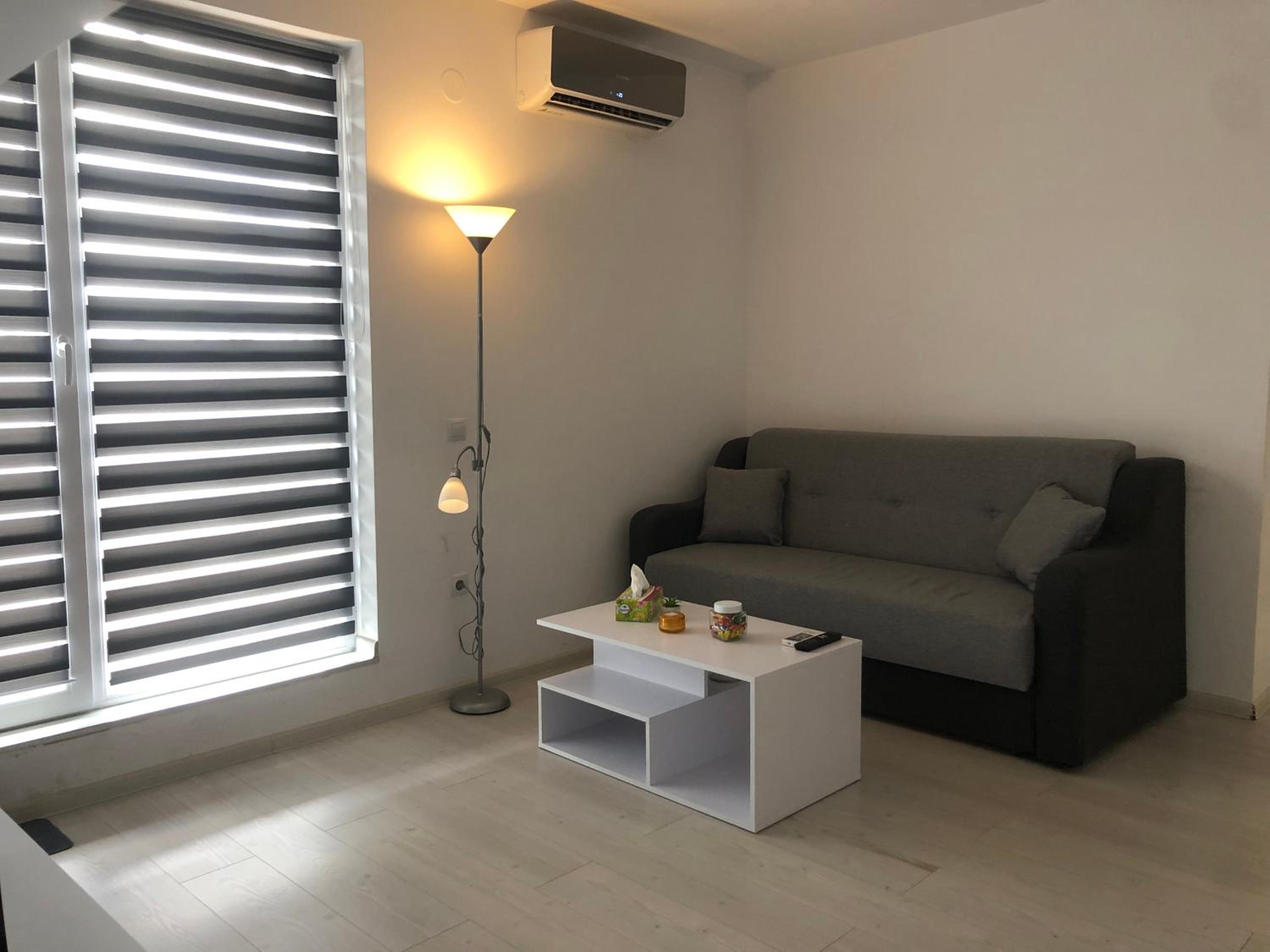 Apartment photo 1