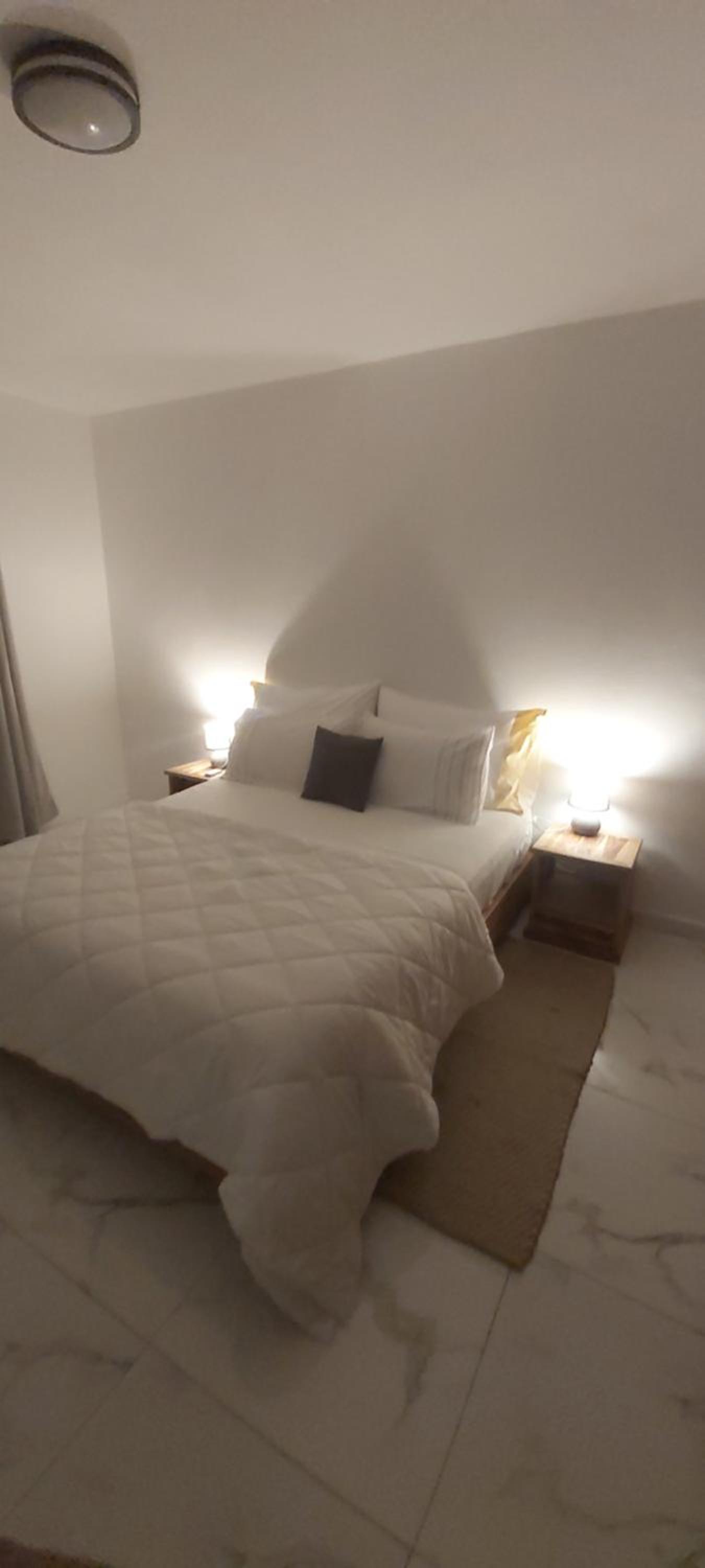 Deluxe Double Room with Sea View - Photo 9