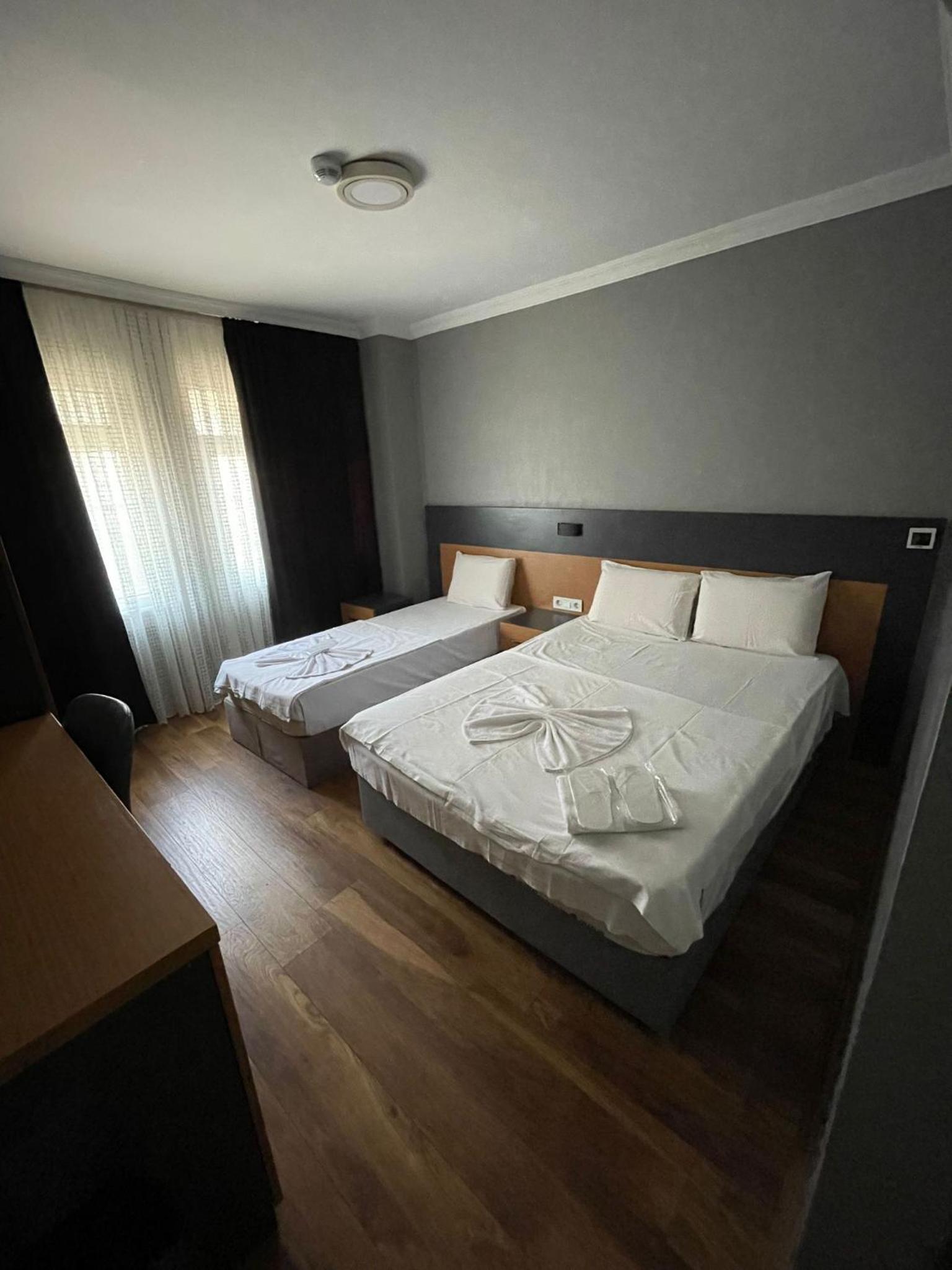 Standard Triple Room photo 3