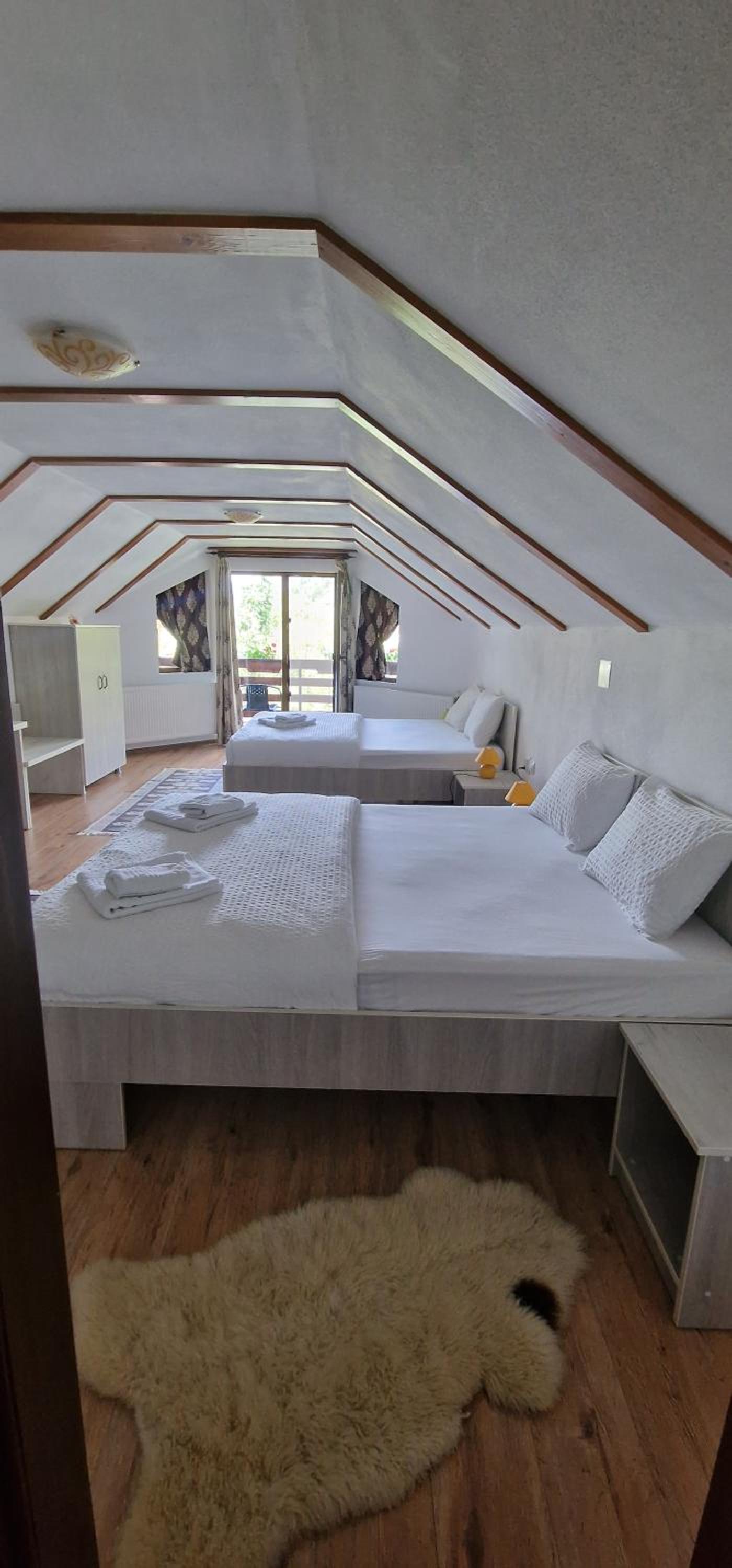 Quadruple Room with Balcony photo 1