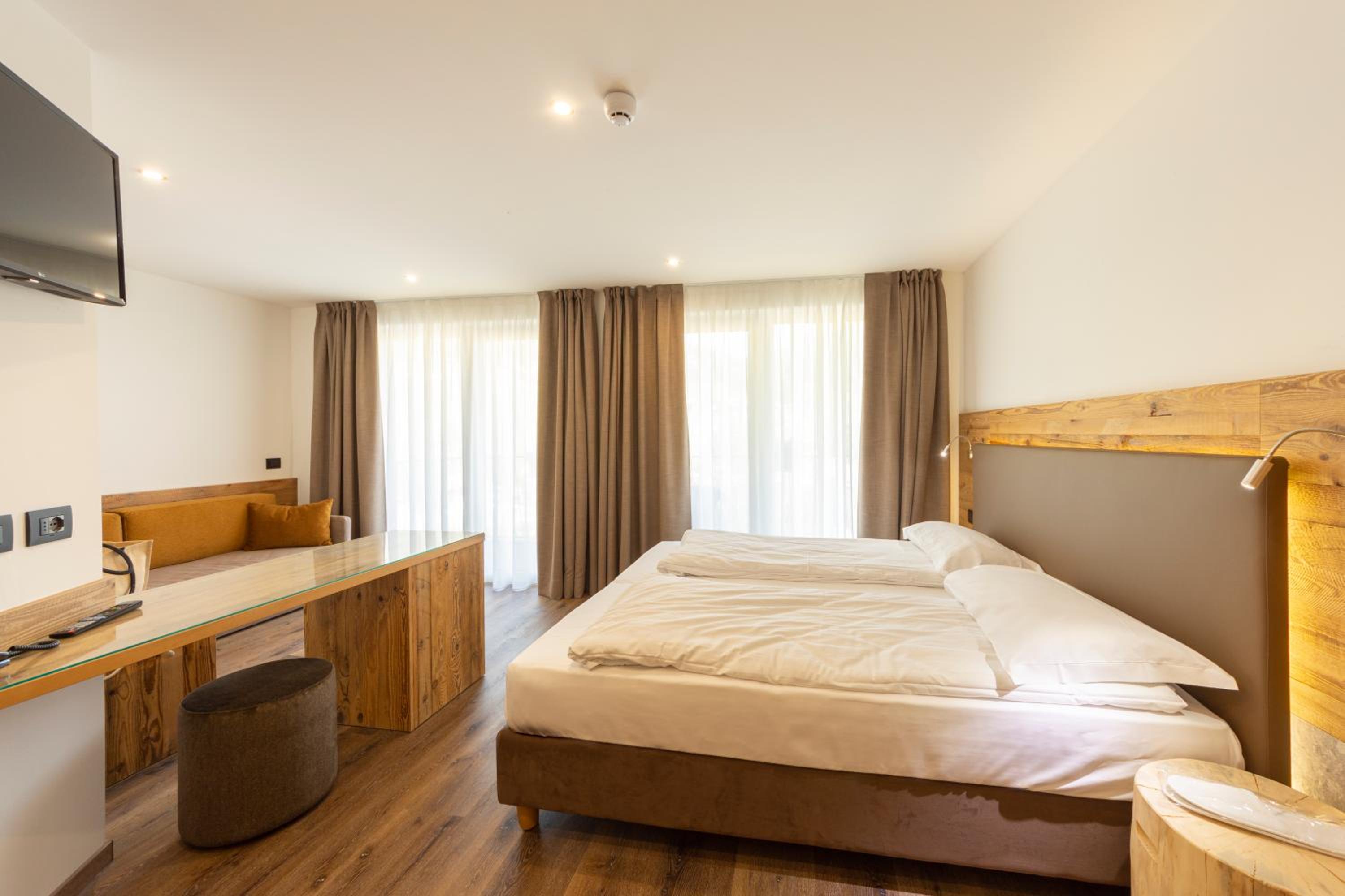Standard Triple Room photo 3