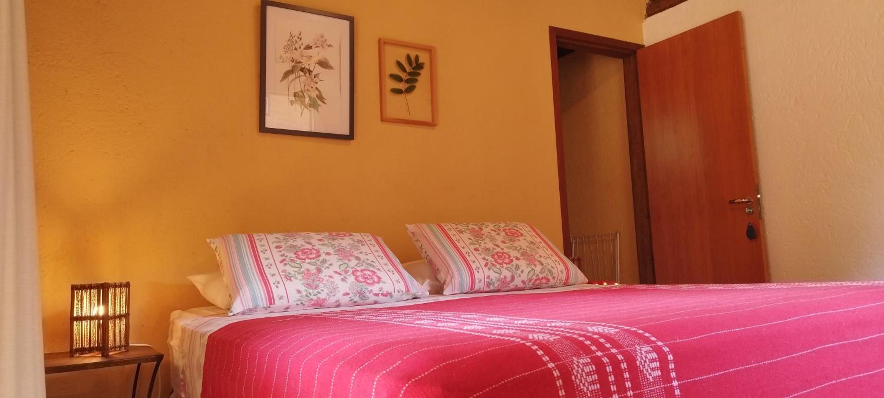 Queen Room with Balcony photo 1