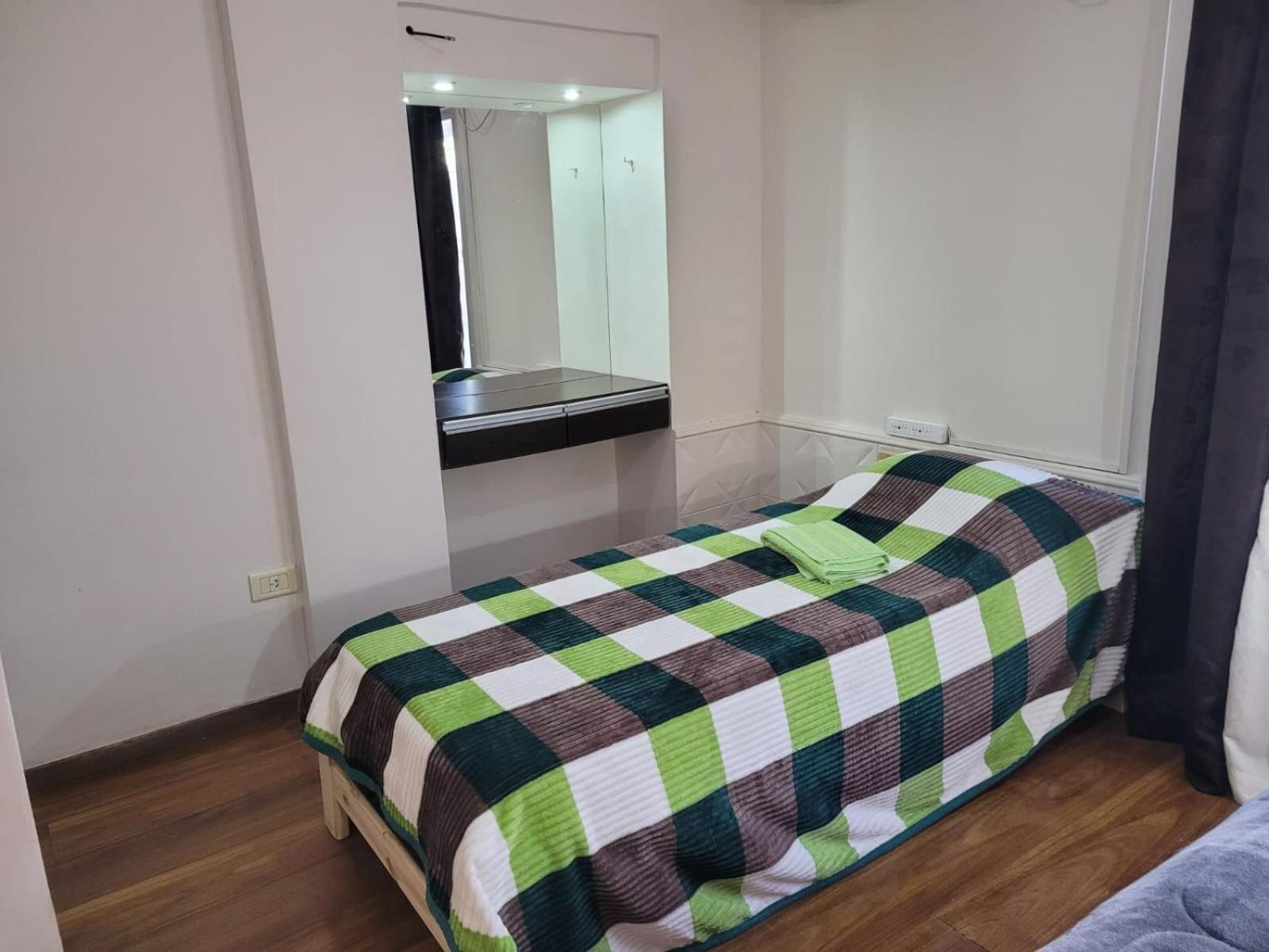 Three-Bedroom House photo 3