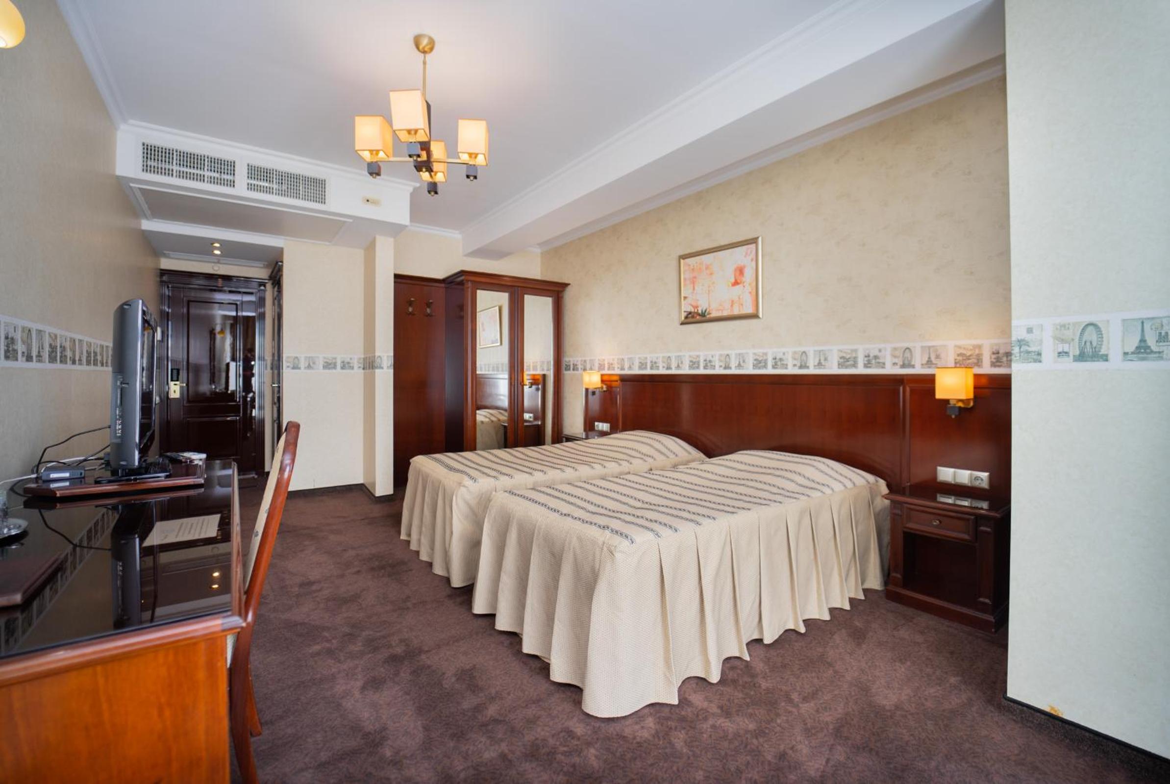 Standard Twin Room photo 1
