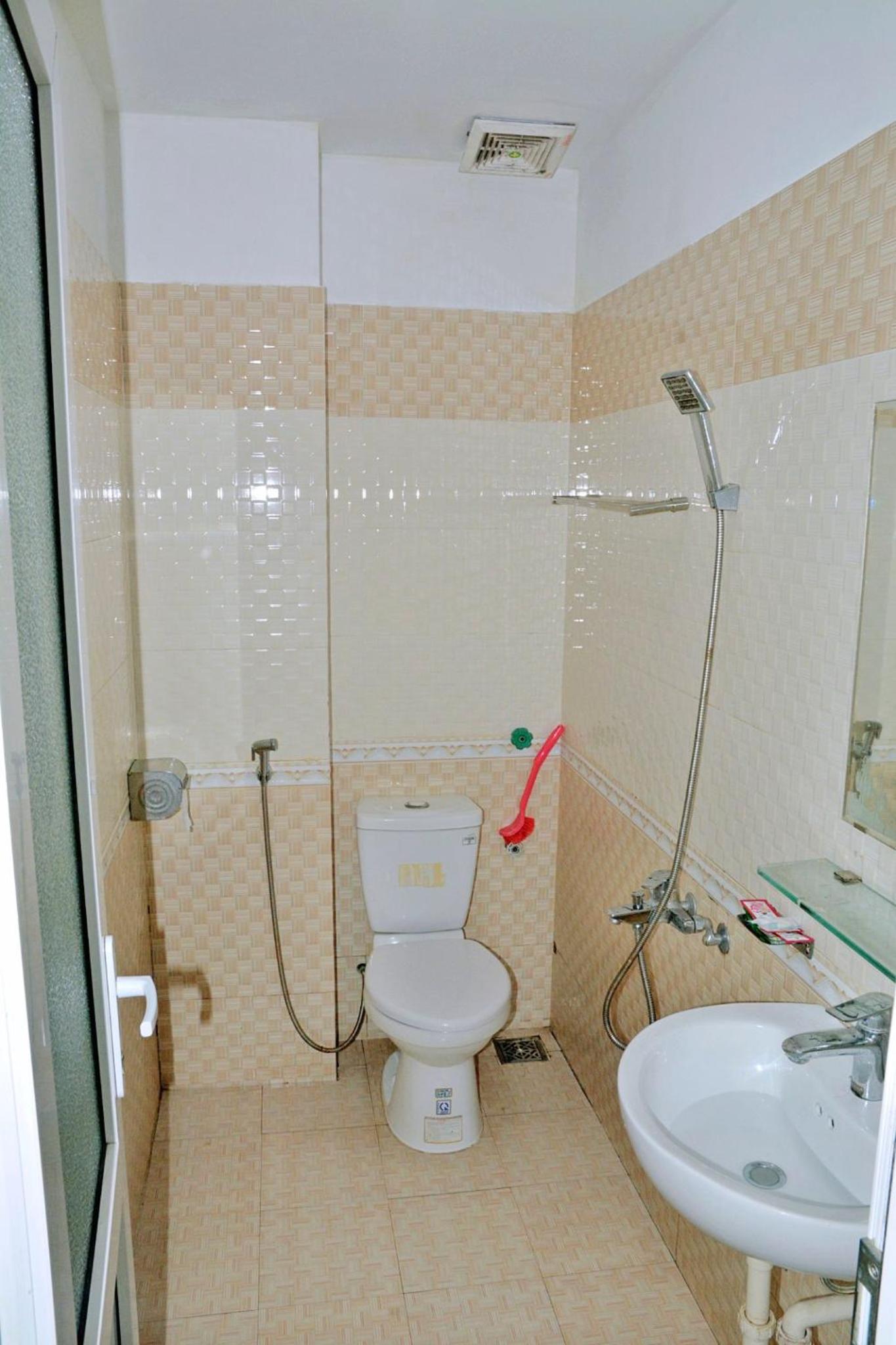 Double Room - Photo 10