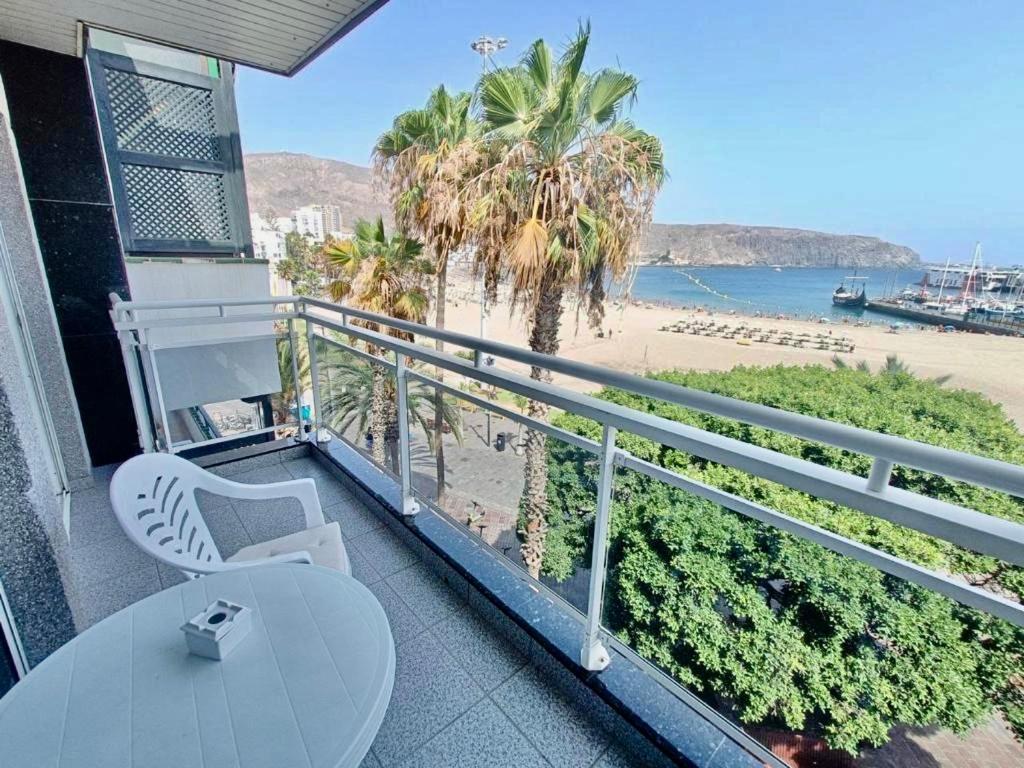 Studio Apartment with Sea View photo 3