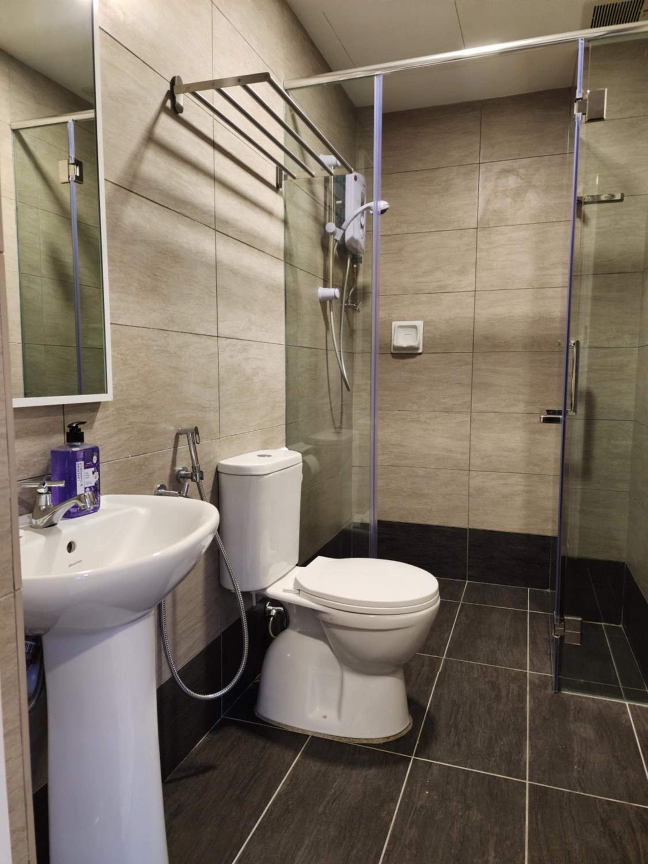 Quad Room with Bathroom (4 pers)