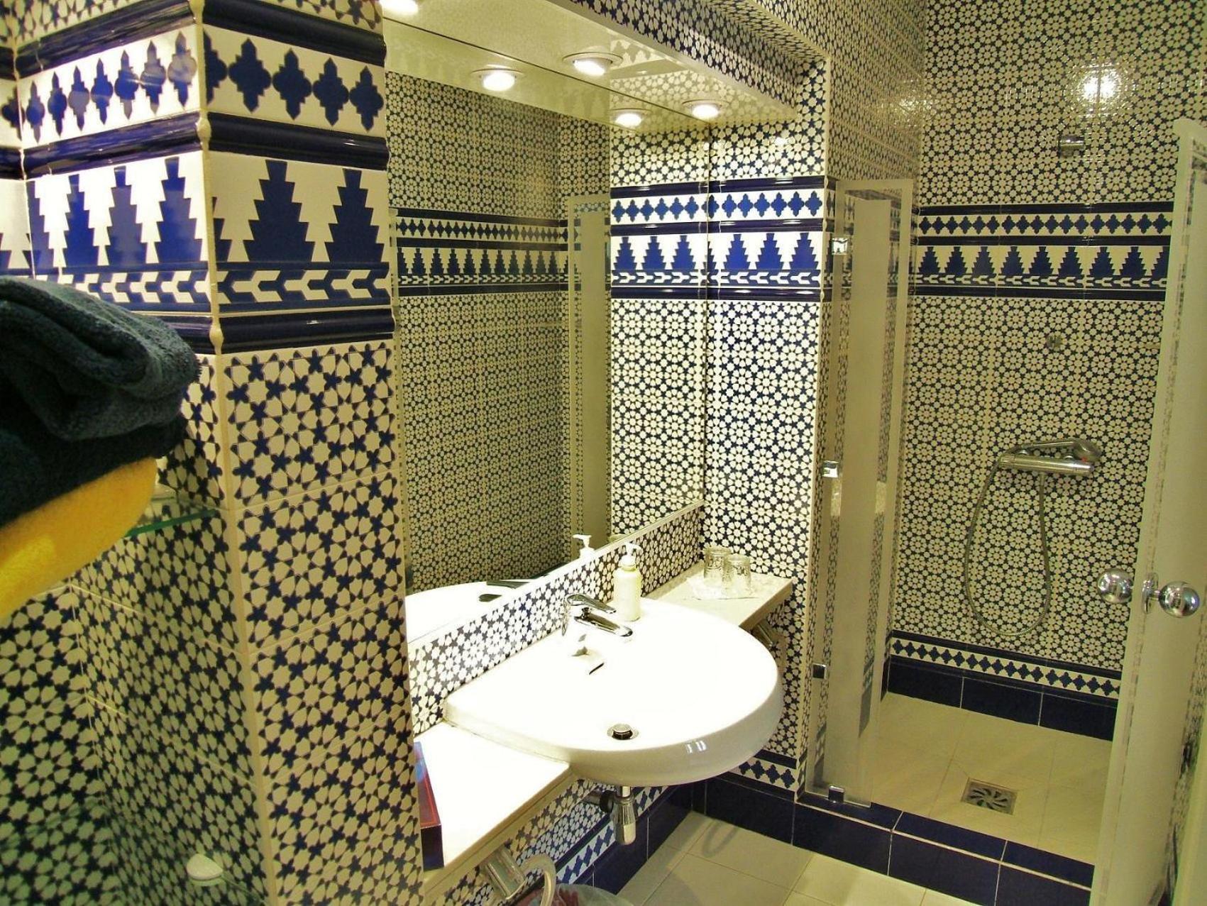 Double or Twin Room photo 3