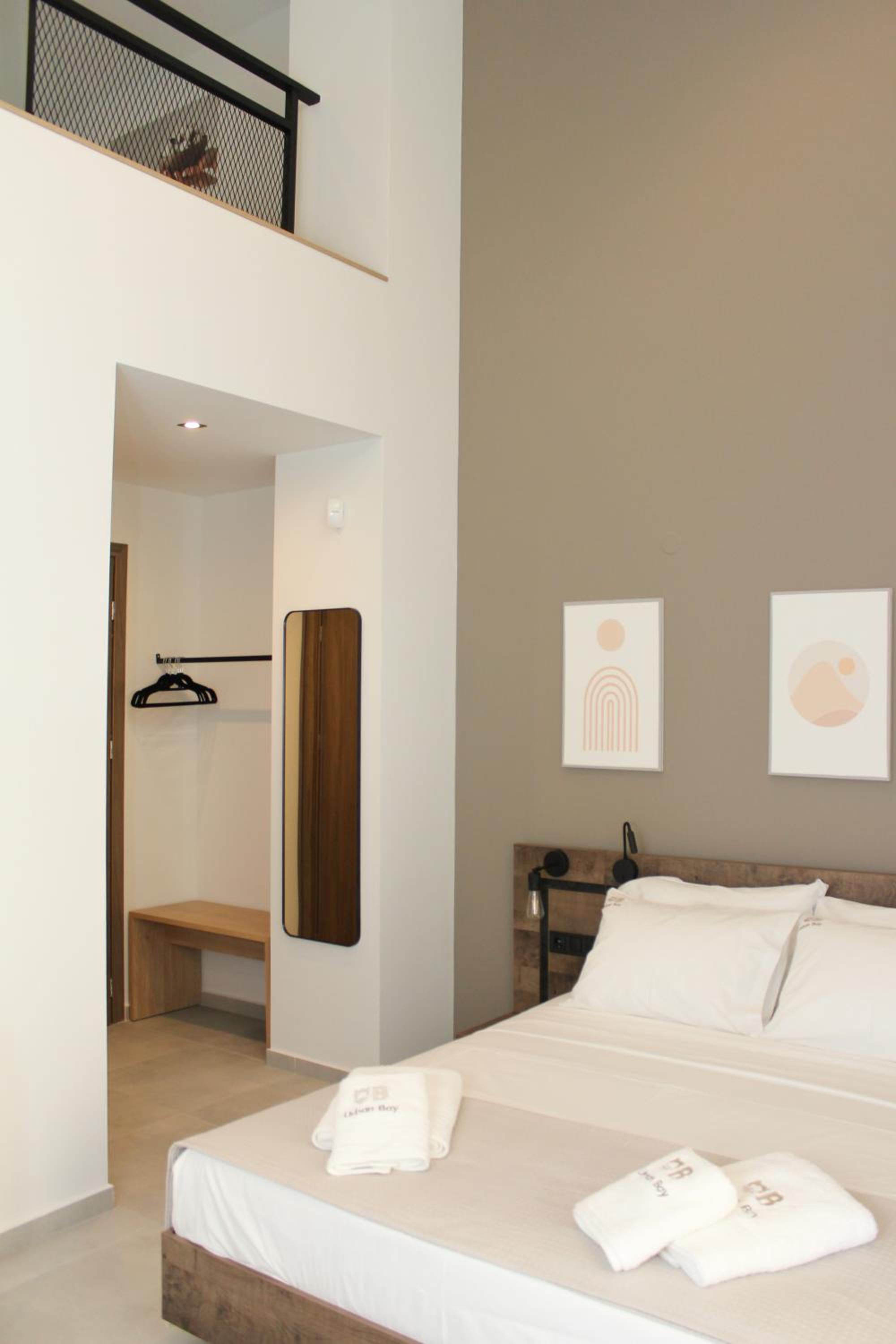 Duplex Quadruple Room