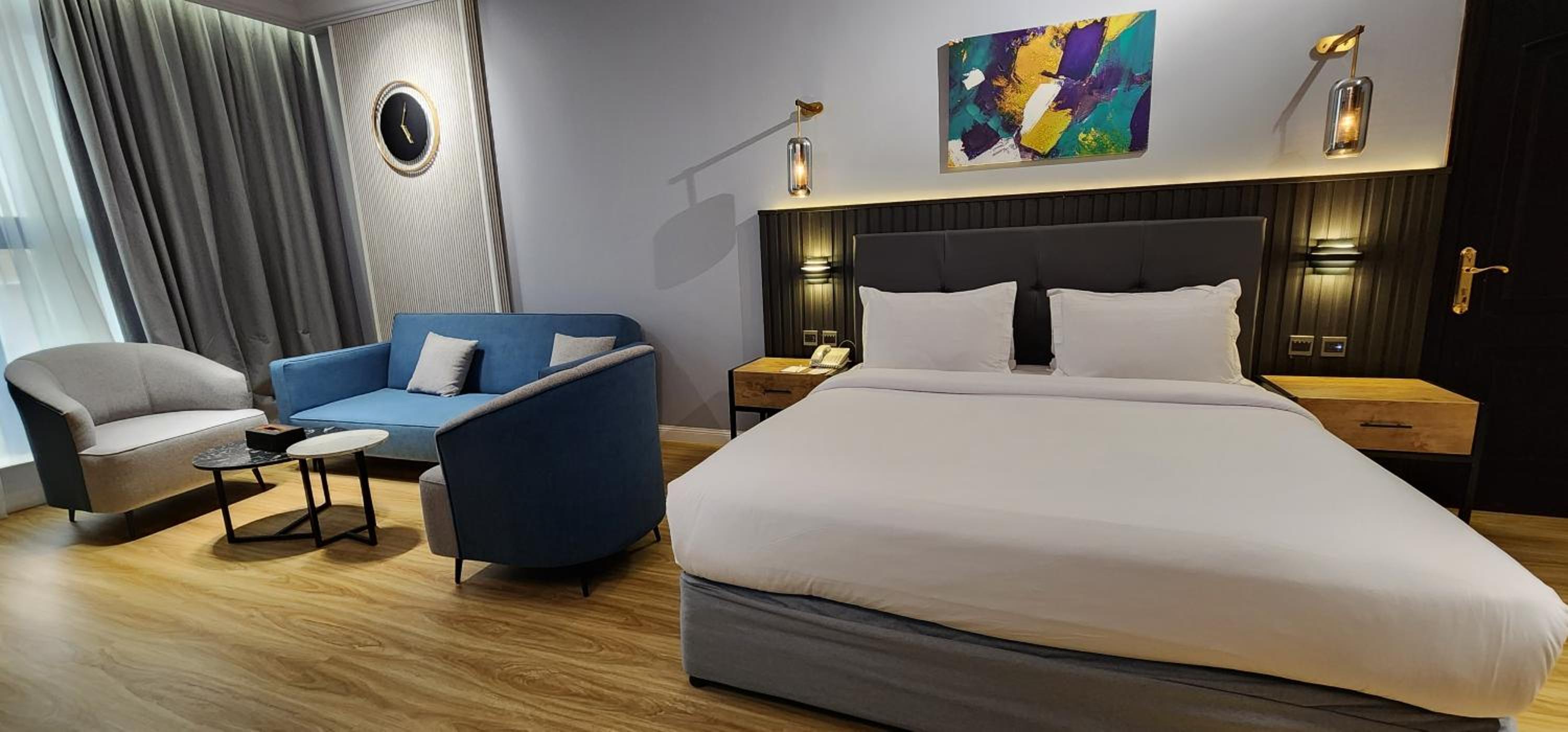 Deluxe Junior Suite