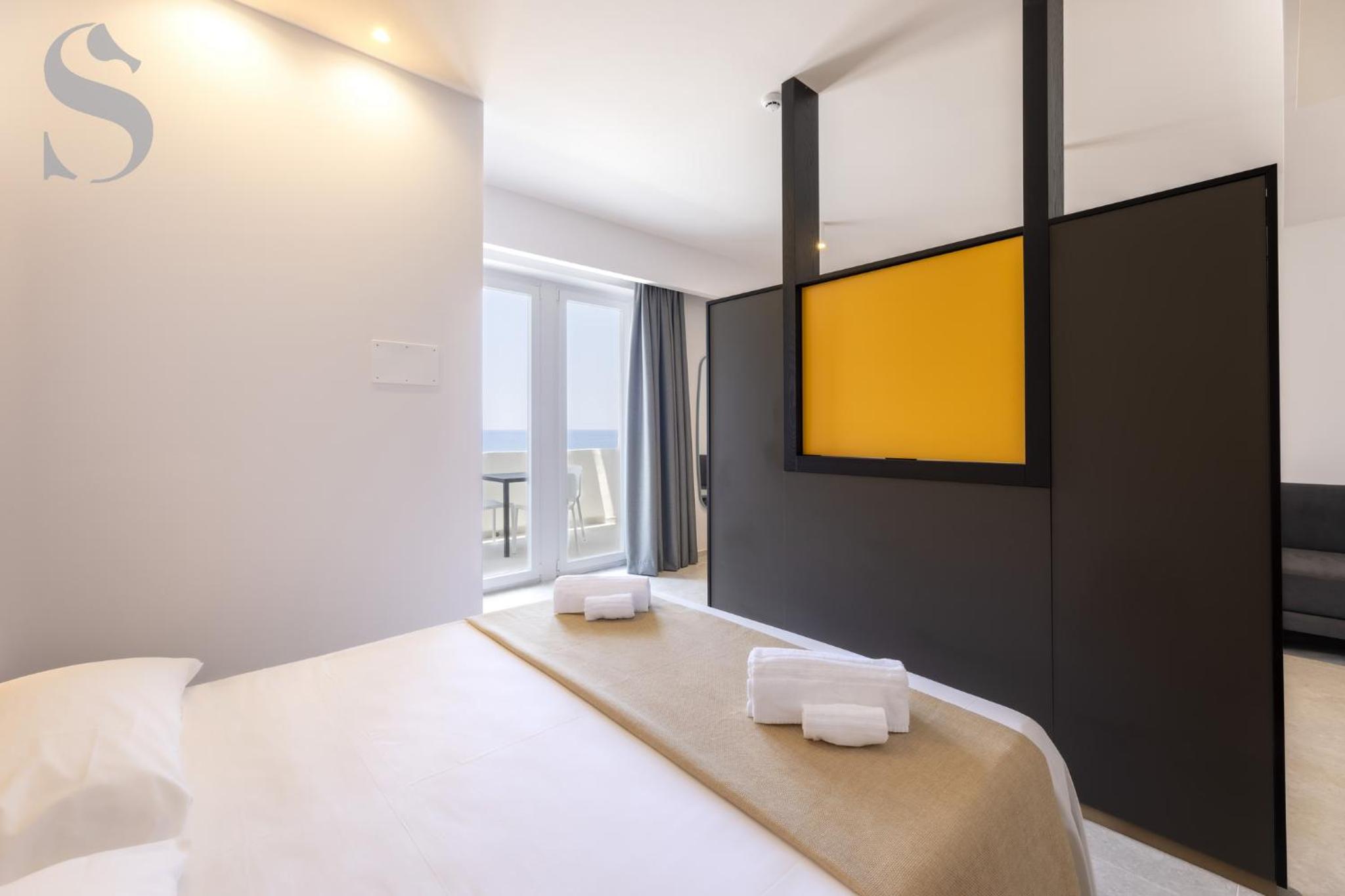 Quadruple Room with Sea View