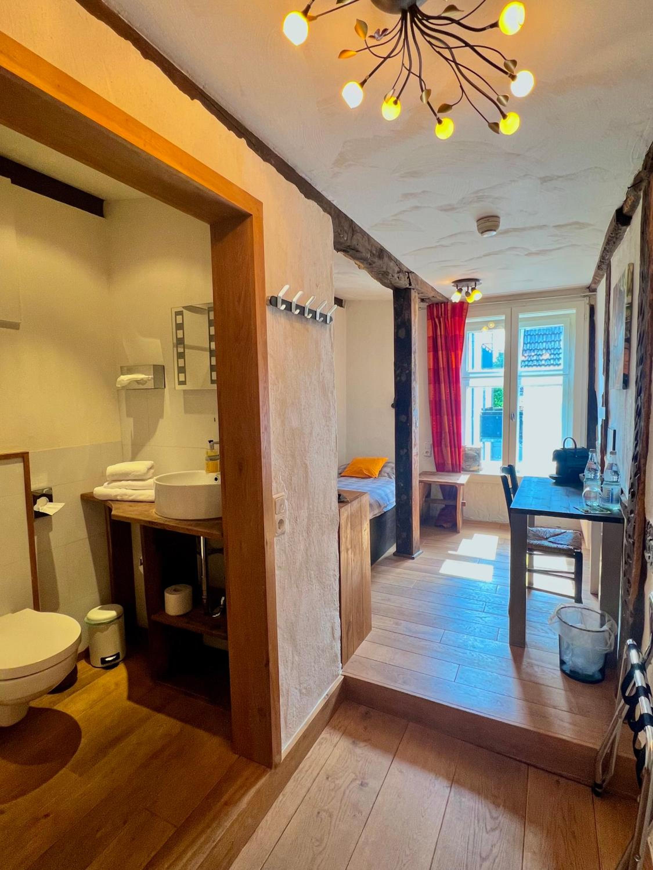 Single Room photo 1