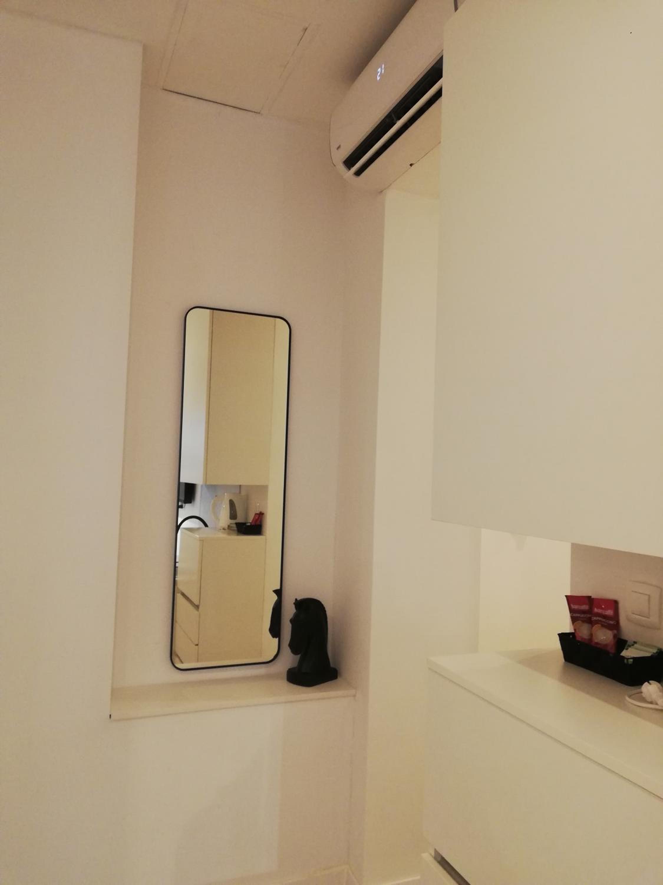 Standard Studio - Photo 17