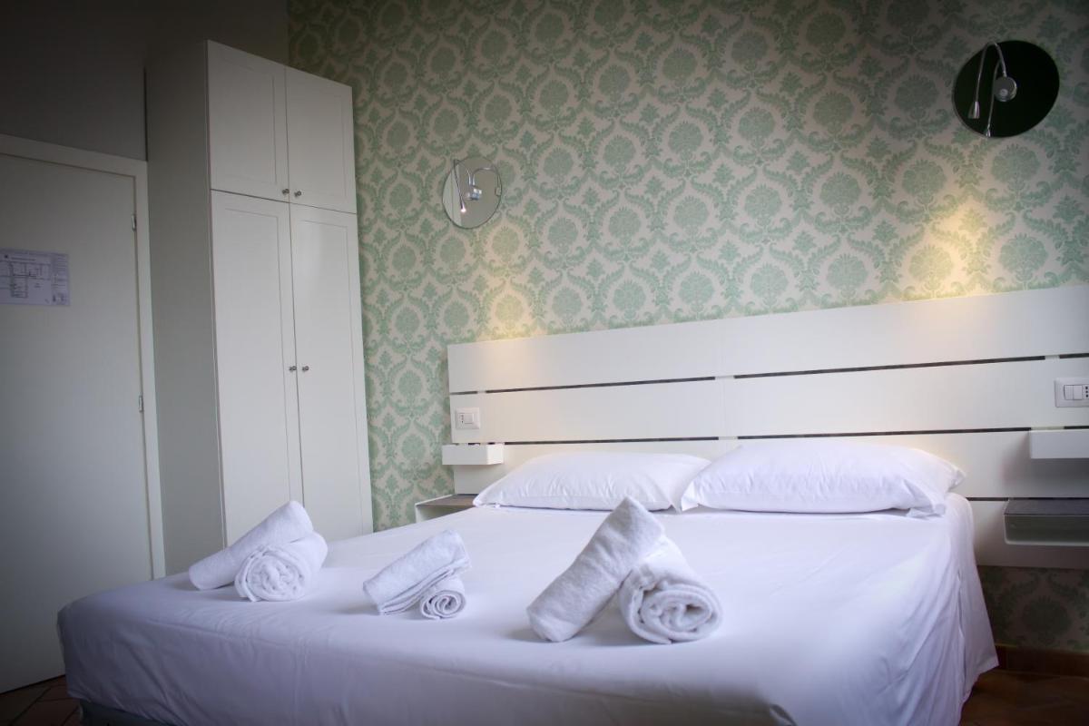Double Room photo 3