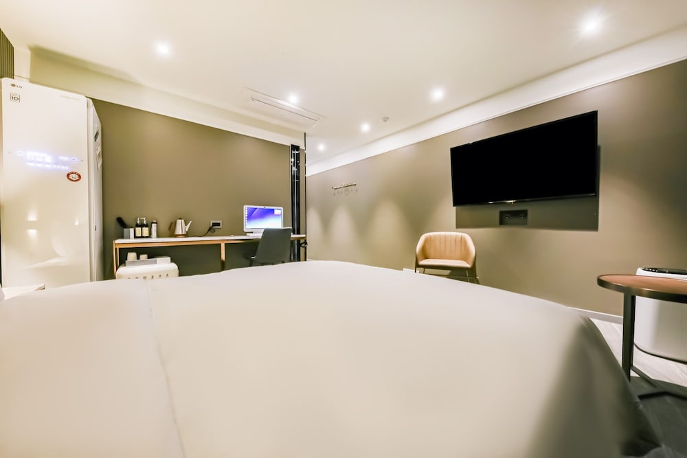 Premium Double Room - Photo 4