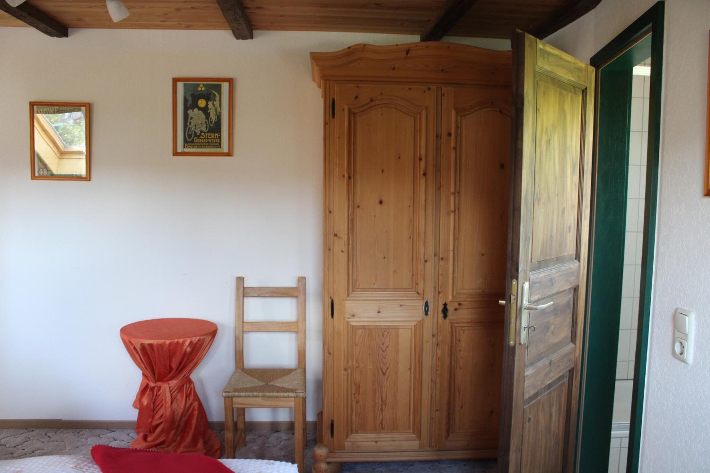 Double Room with Private Bathroom photo 3