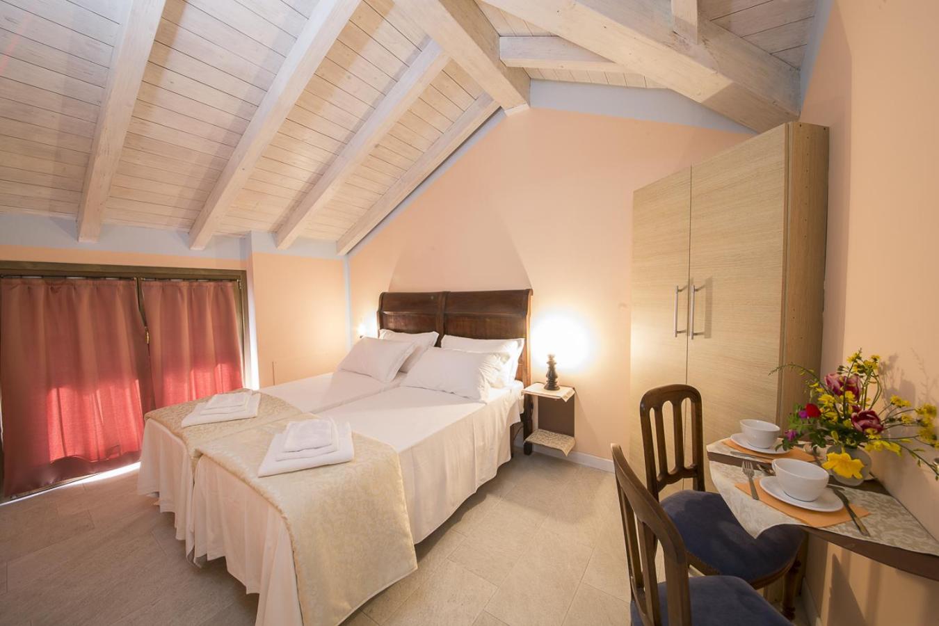 Single Room with Private Bathroom