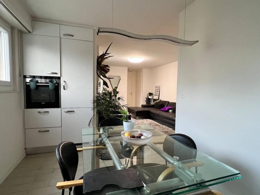 One-Bedroom Apartment photo 2