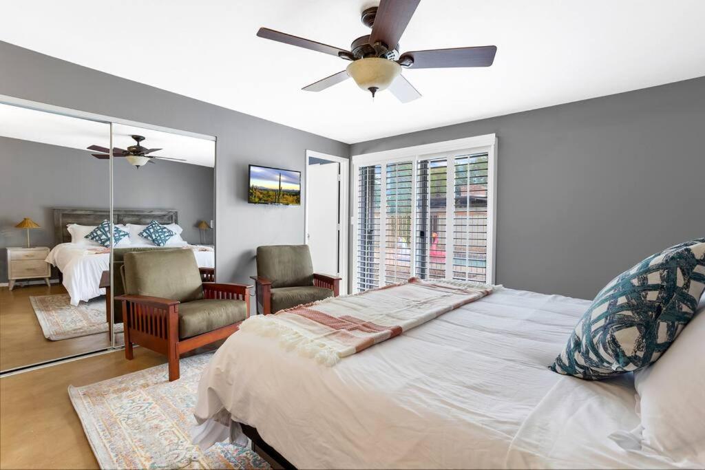Three-Bedroom House photo 1