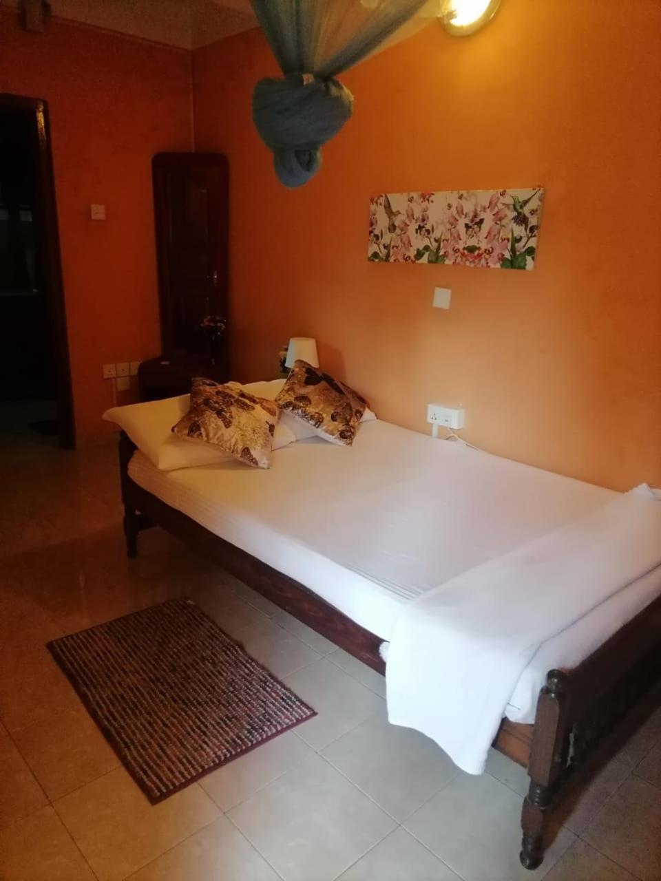 Standard Double Room photo 3
