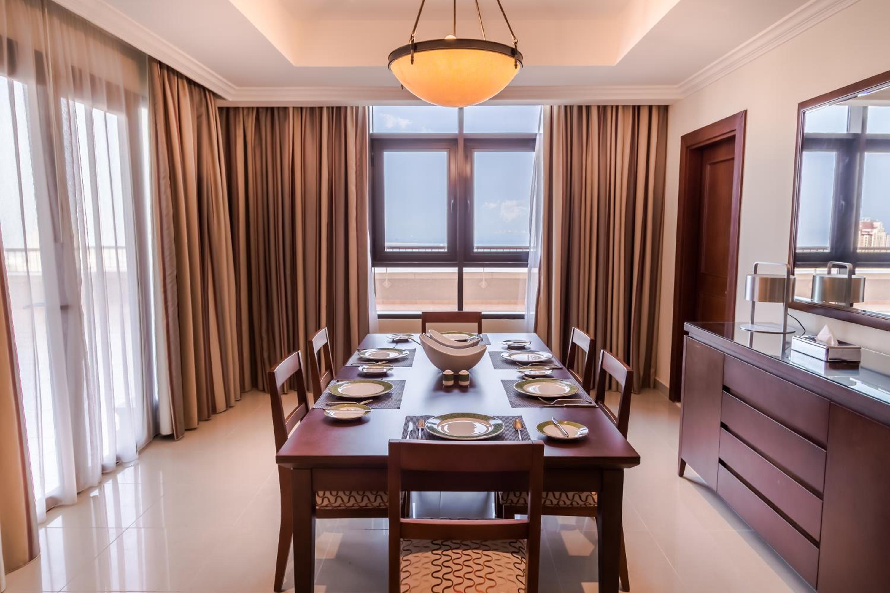 Penthouse photo 3