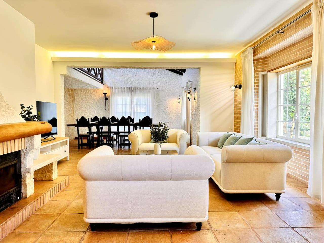 Villa photo 2