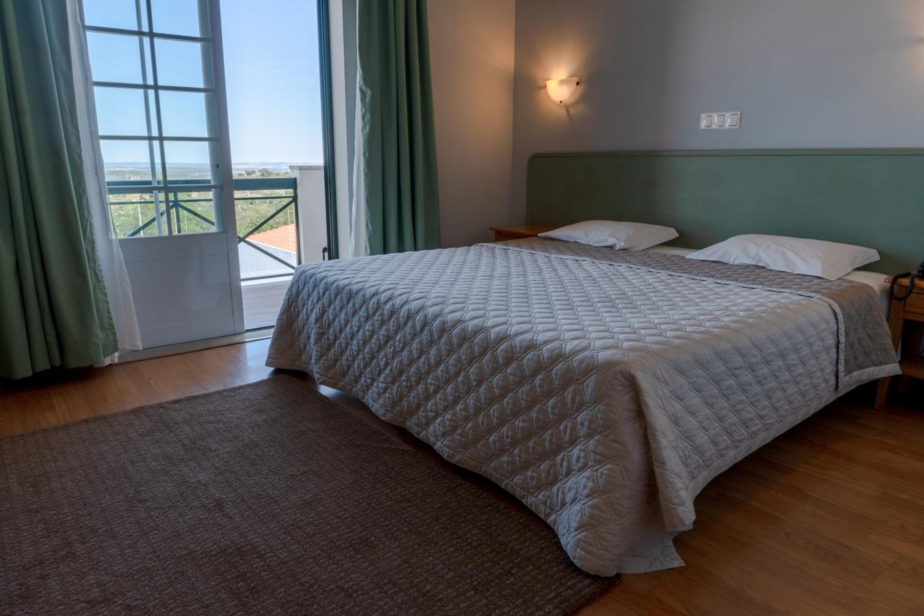Deluxe Doppel- oder Zweibettzimmer mit Balkon