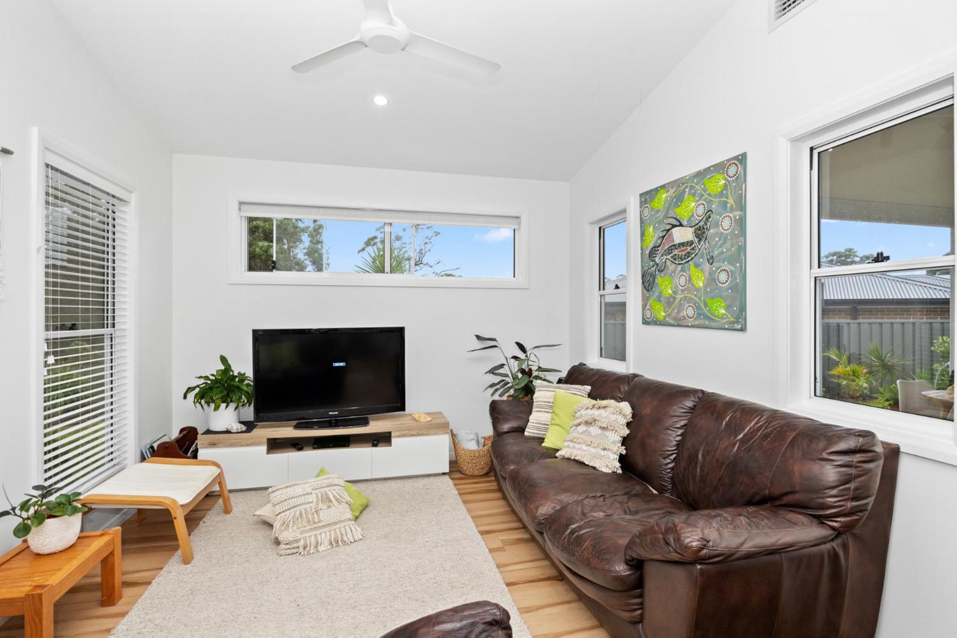 Three-Bedroom House photo 1