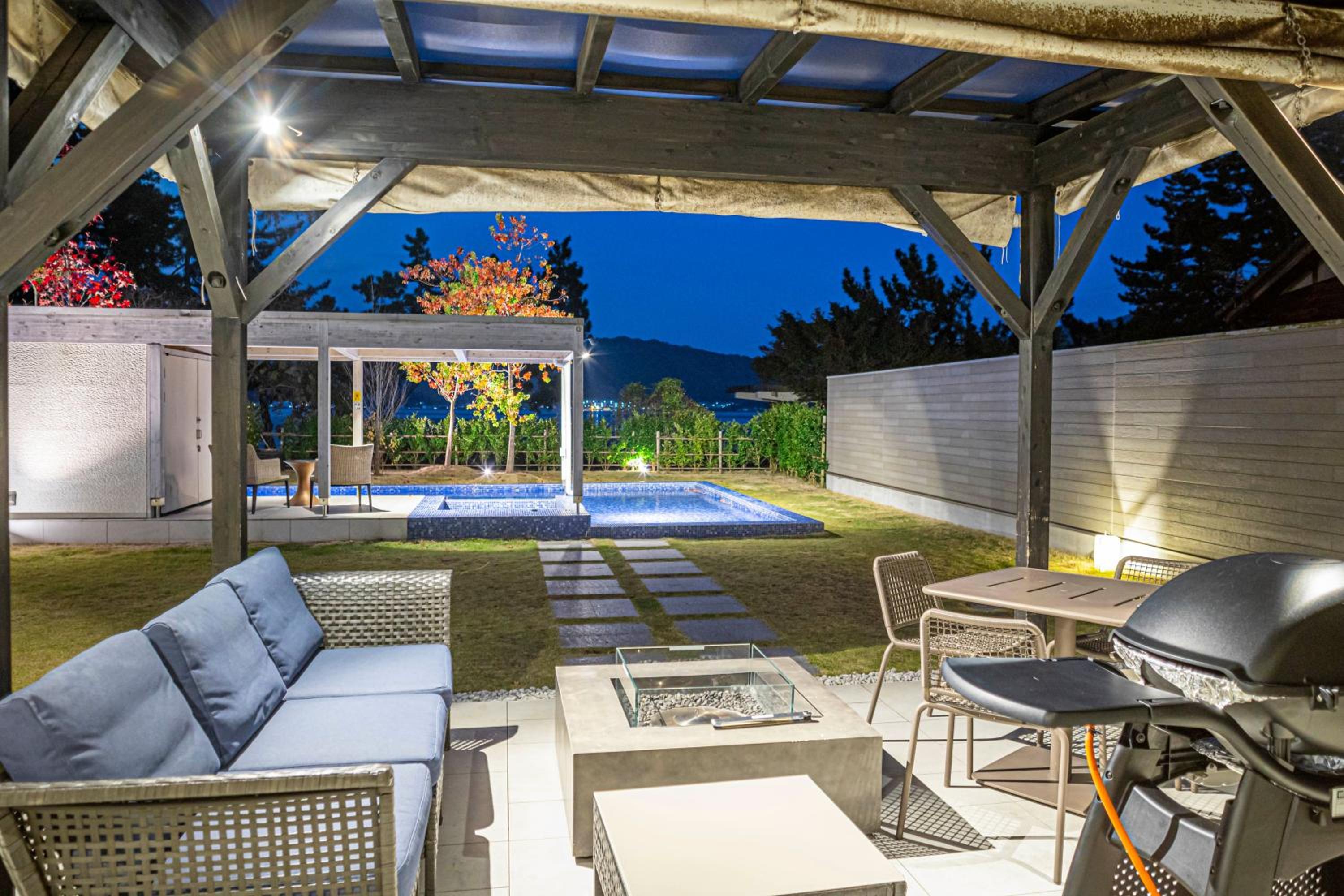 Villa with Sea View photo 2