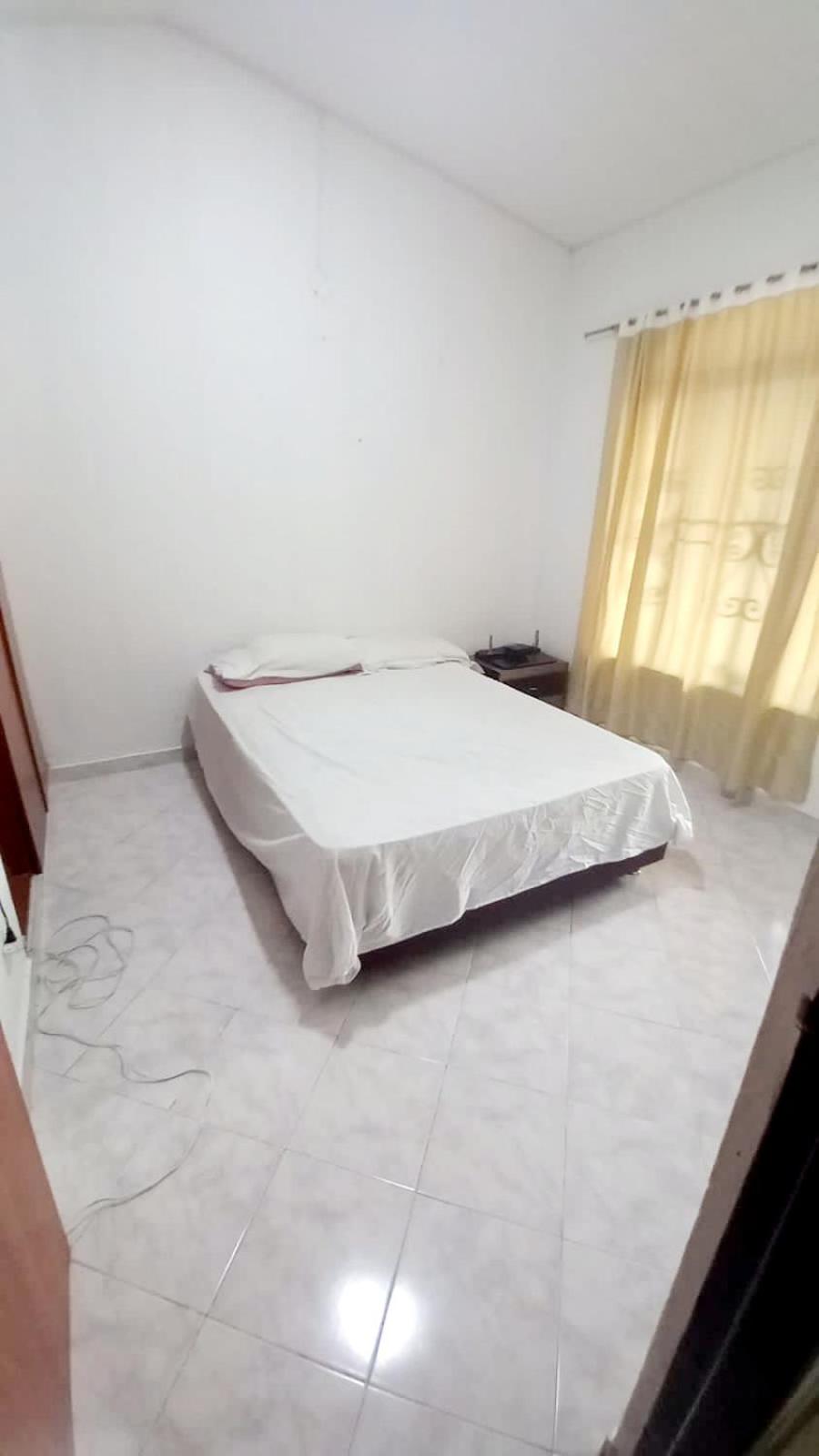 Three-Bedroom House photo 2
