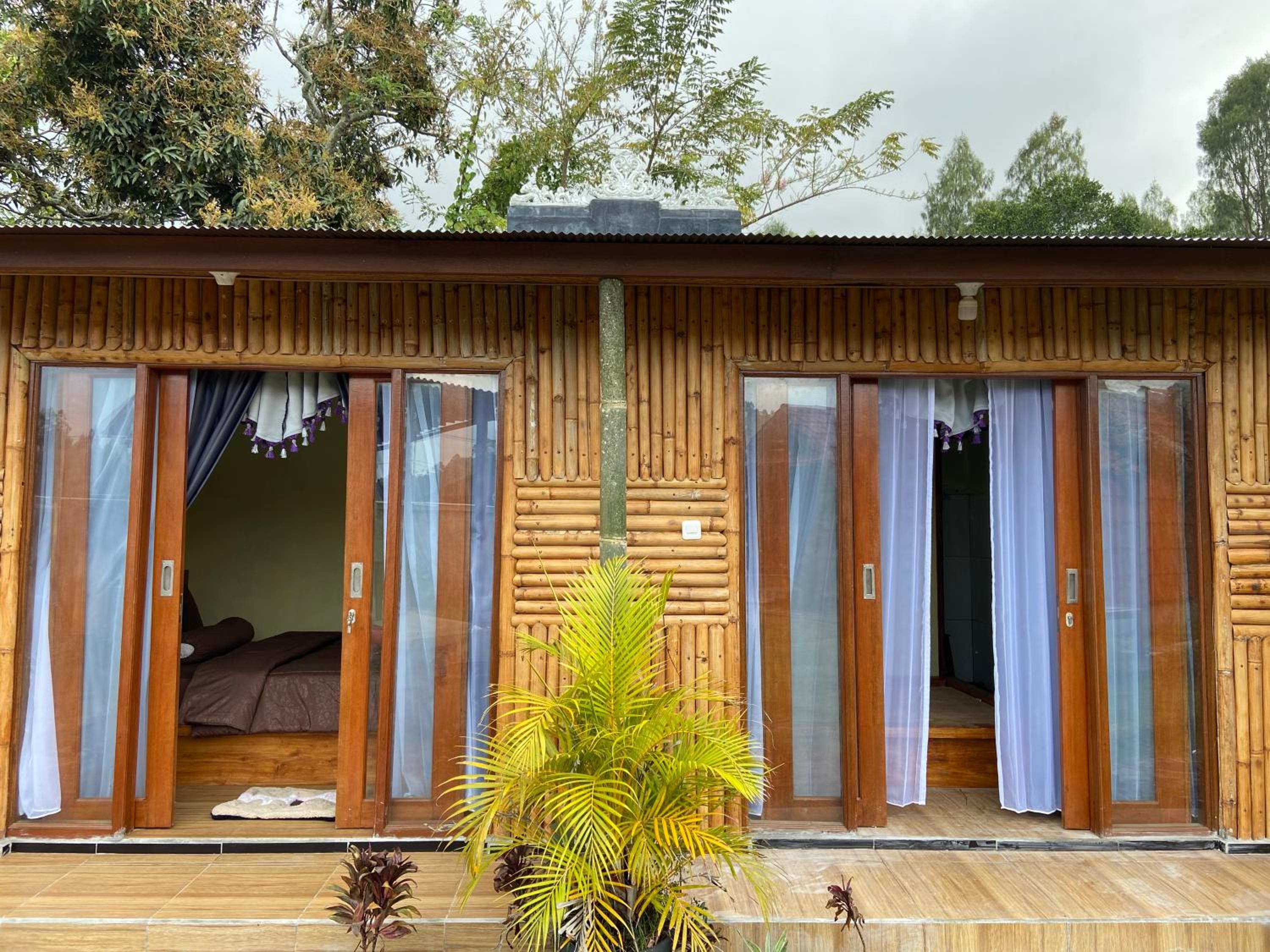 Standard Double Room - Photo 12