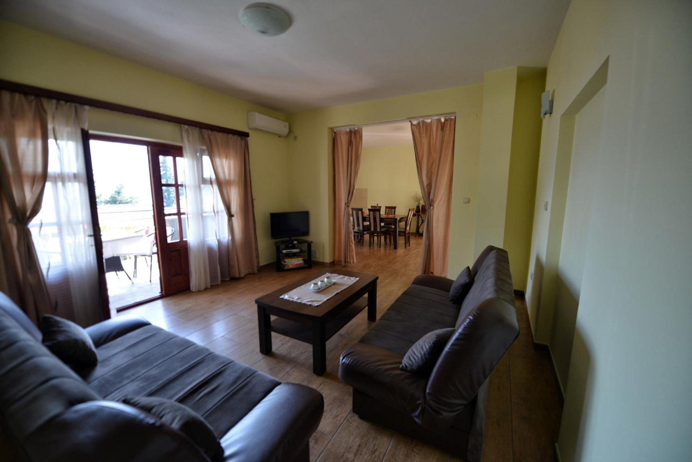 Luxury One-Bedroom Apartment