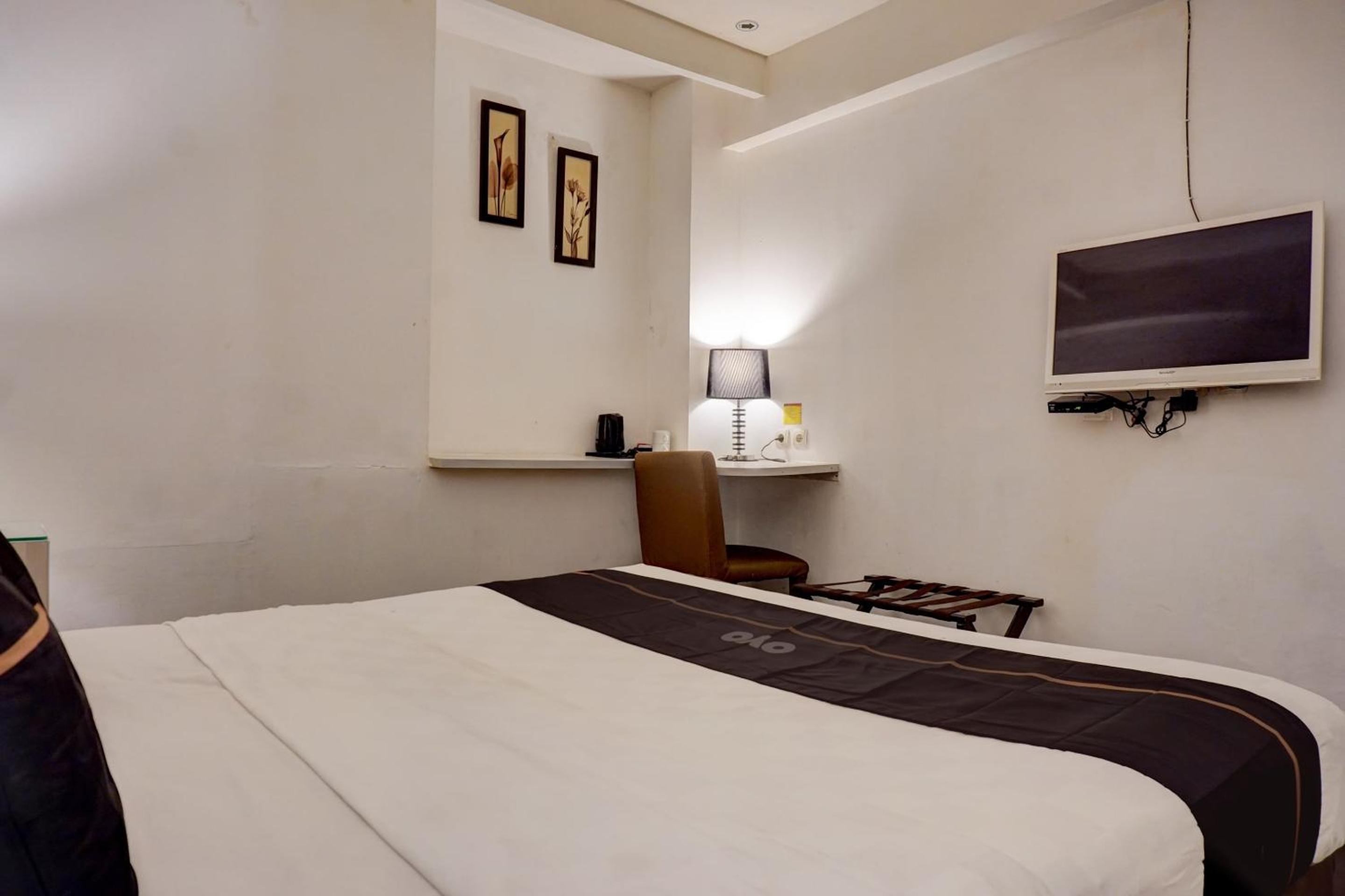 Deluxe Double Room - Photo 4