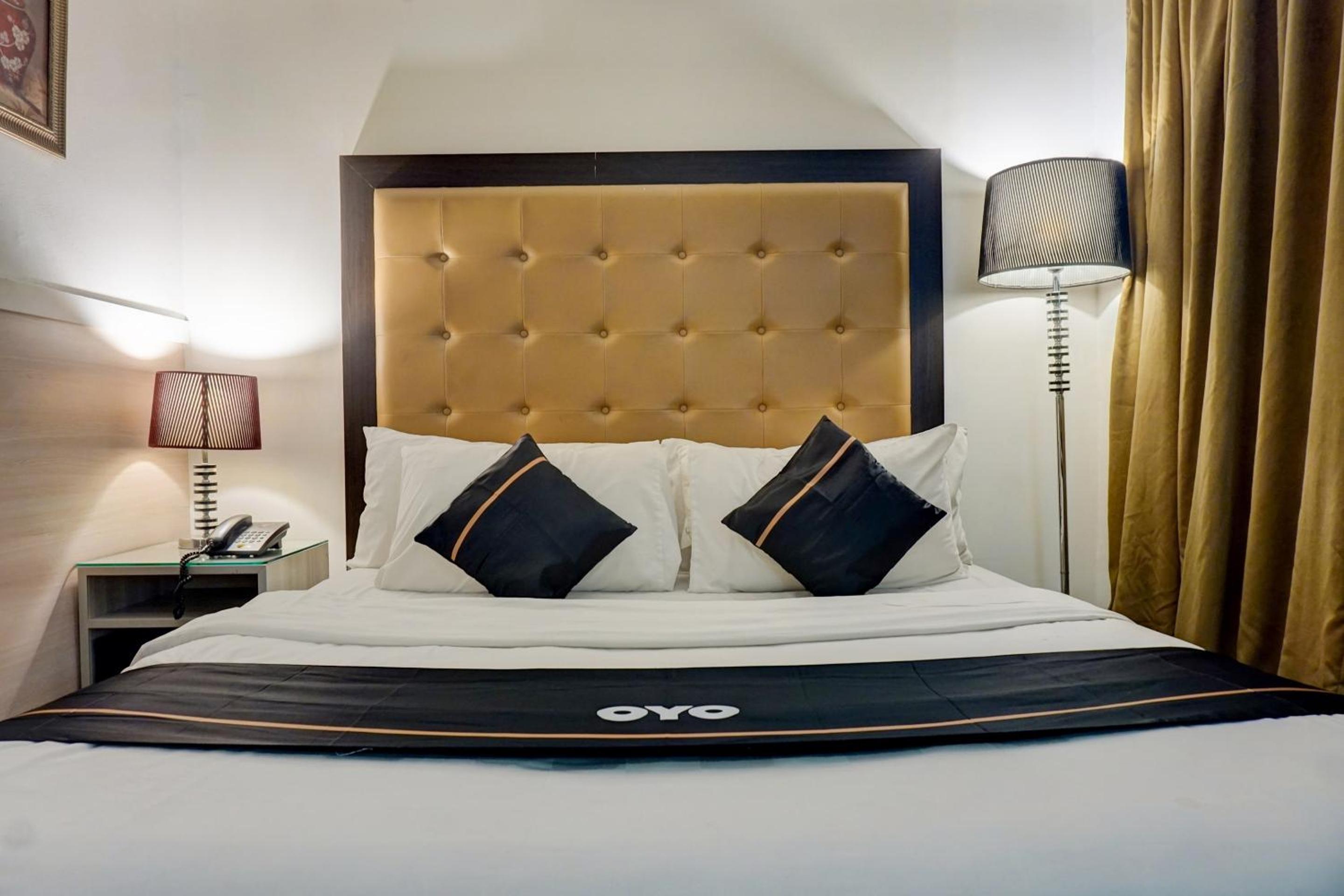 Standard Double Room - Photo 6