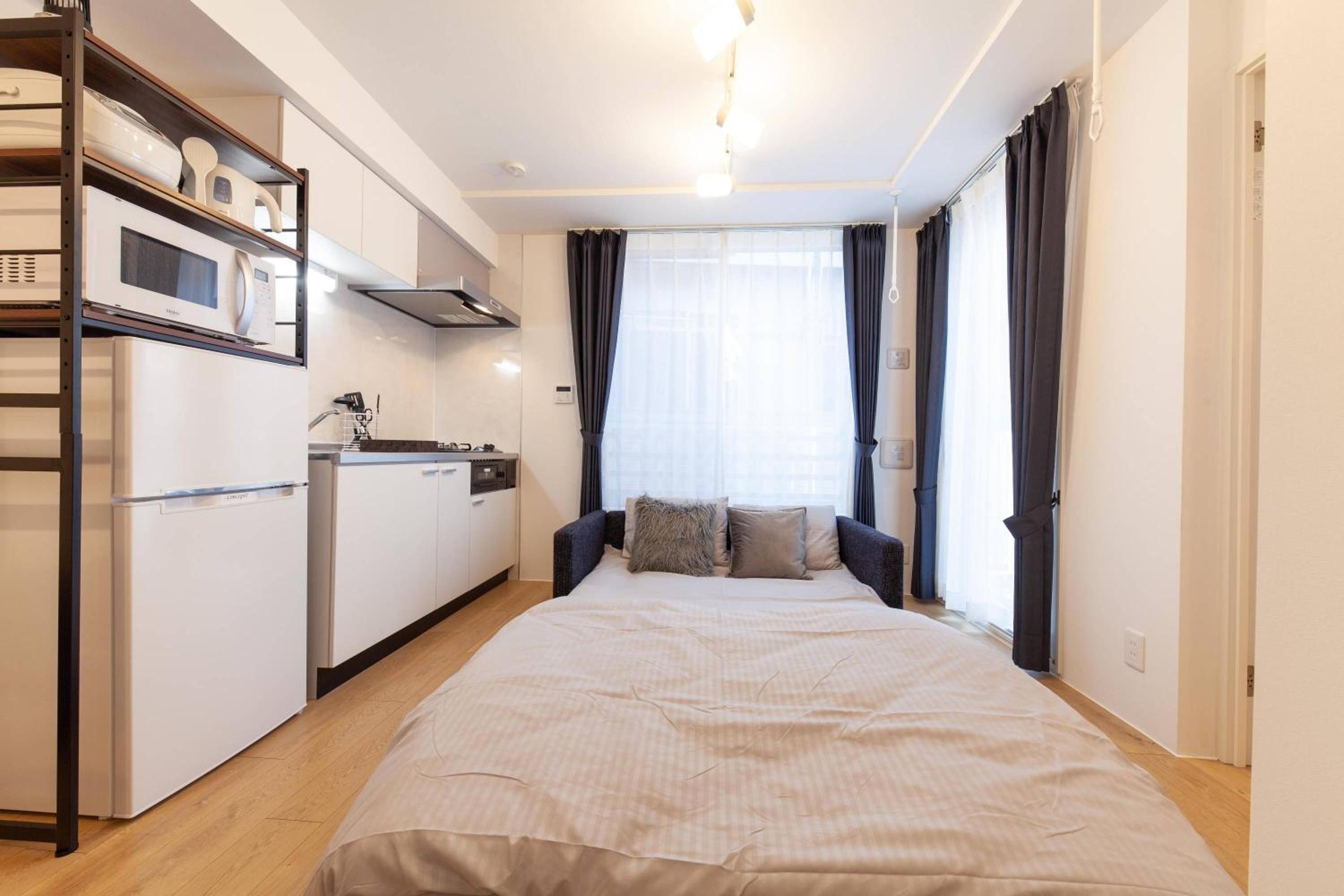 Three-Bedroom Apartment photo 3