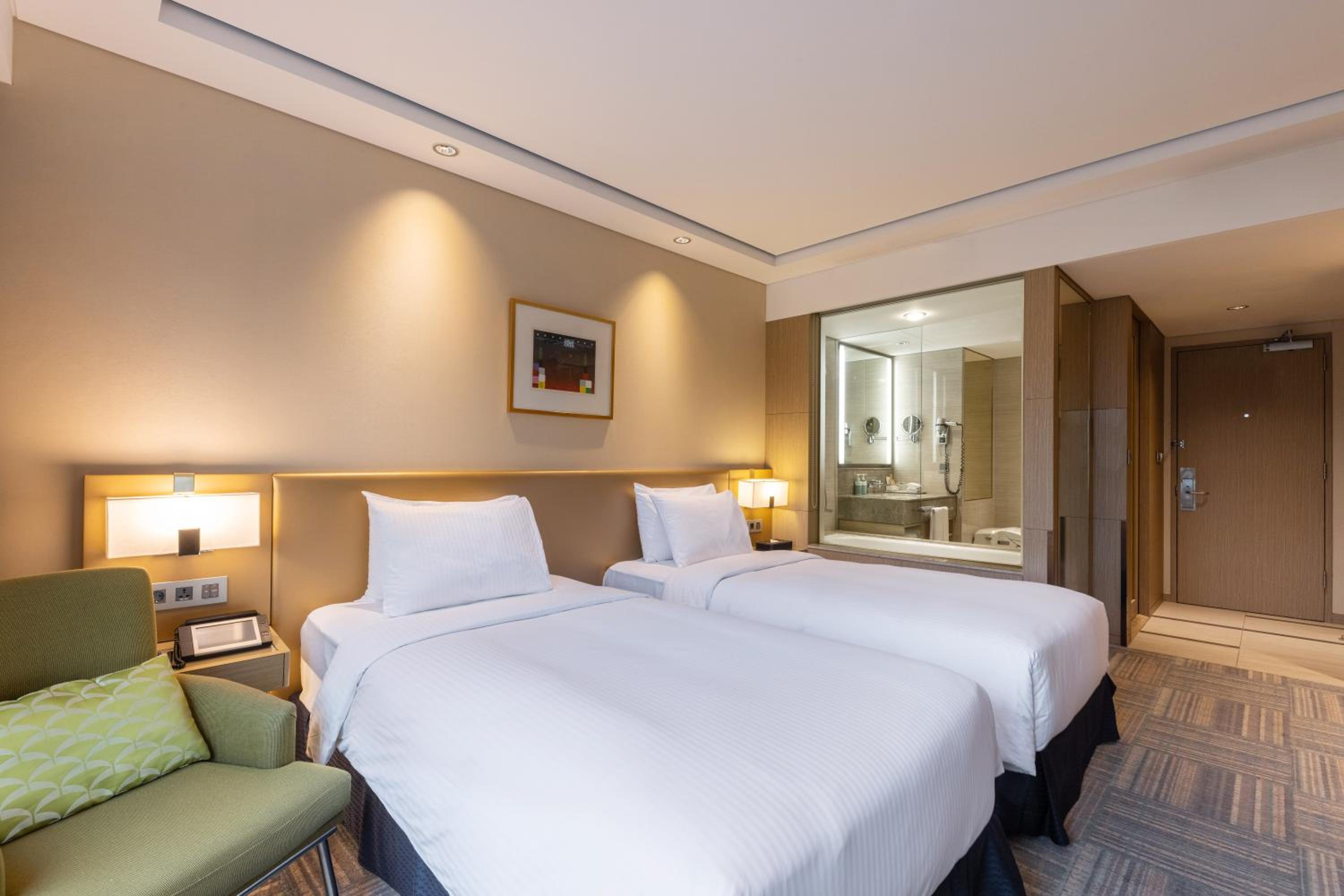 Deluxe Twin Room photo 1