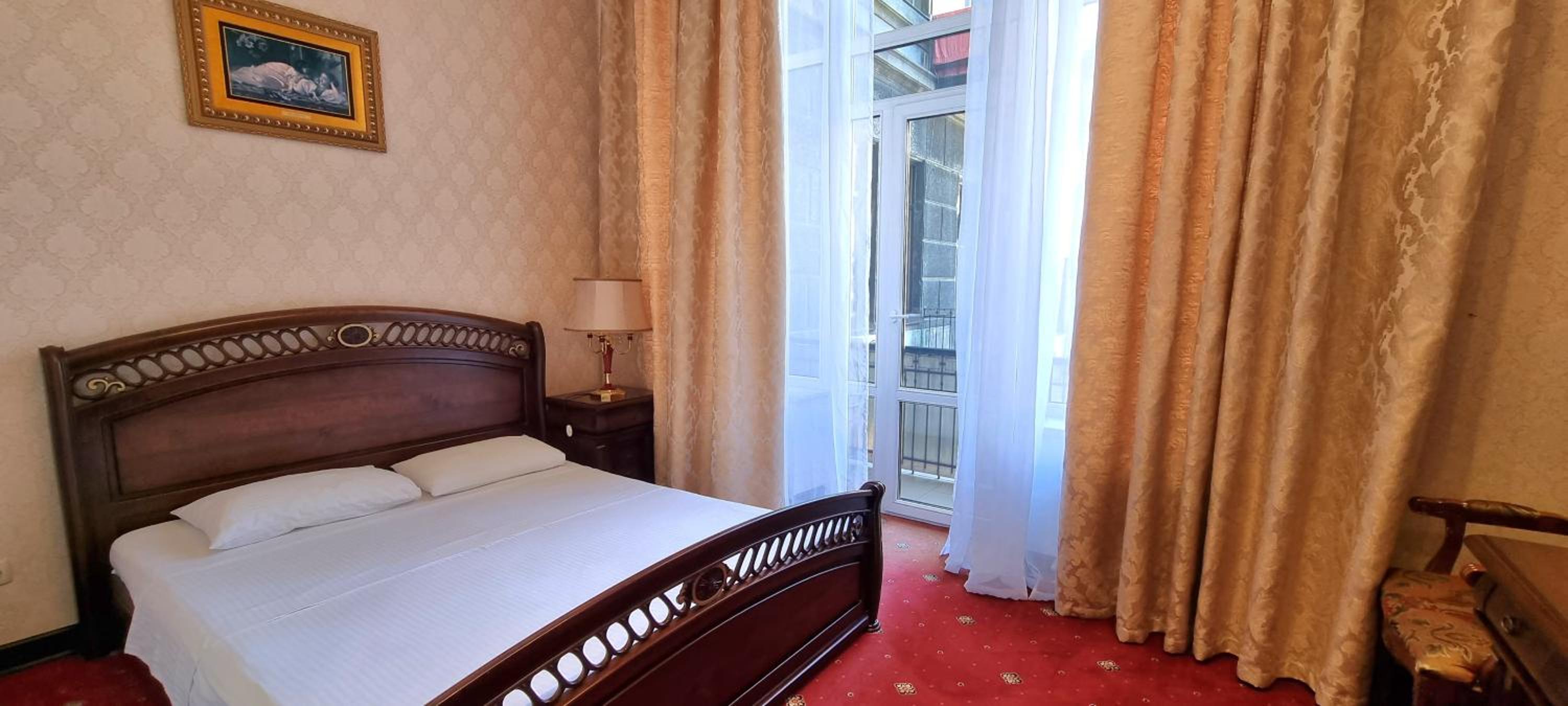 Double Room with Balcony photo 1