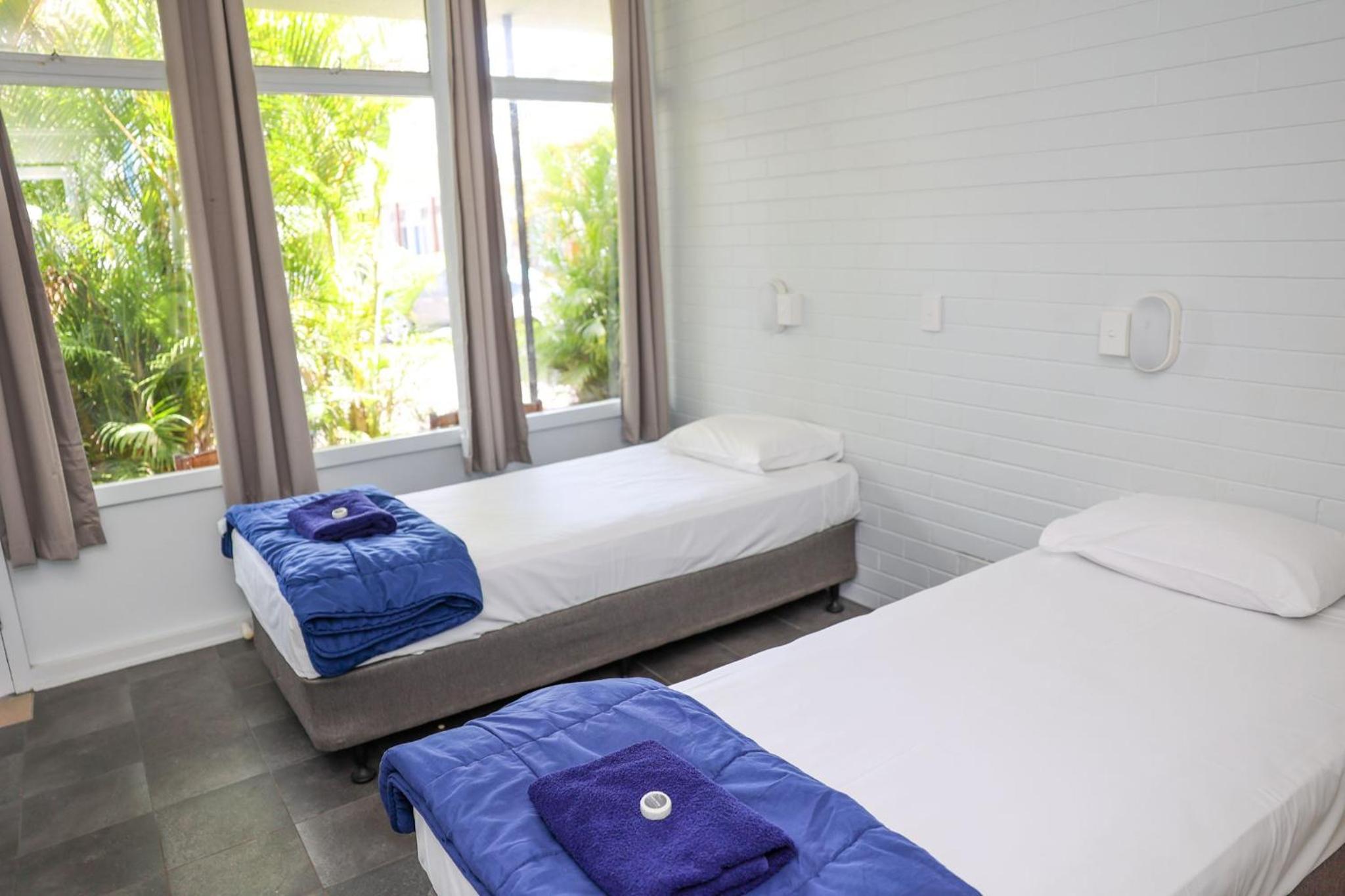 Twin Room with Private Bathroom photo 1