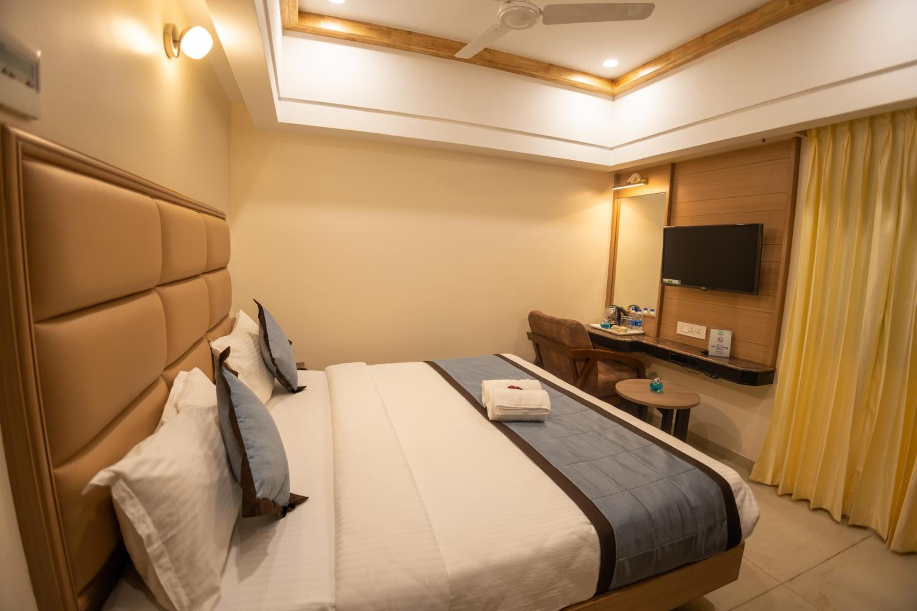 Standard Double Room - Photo 1