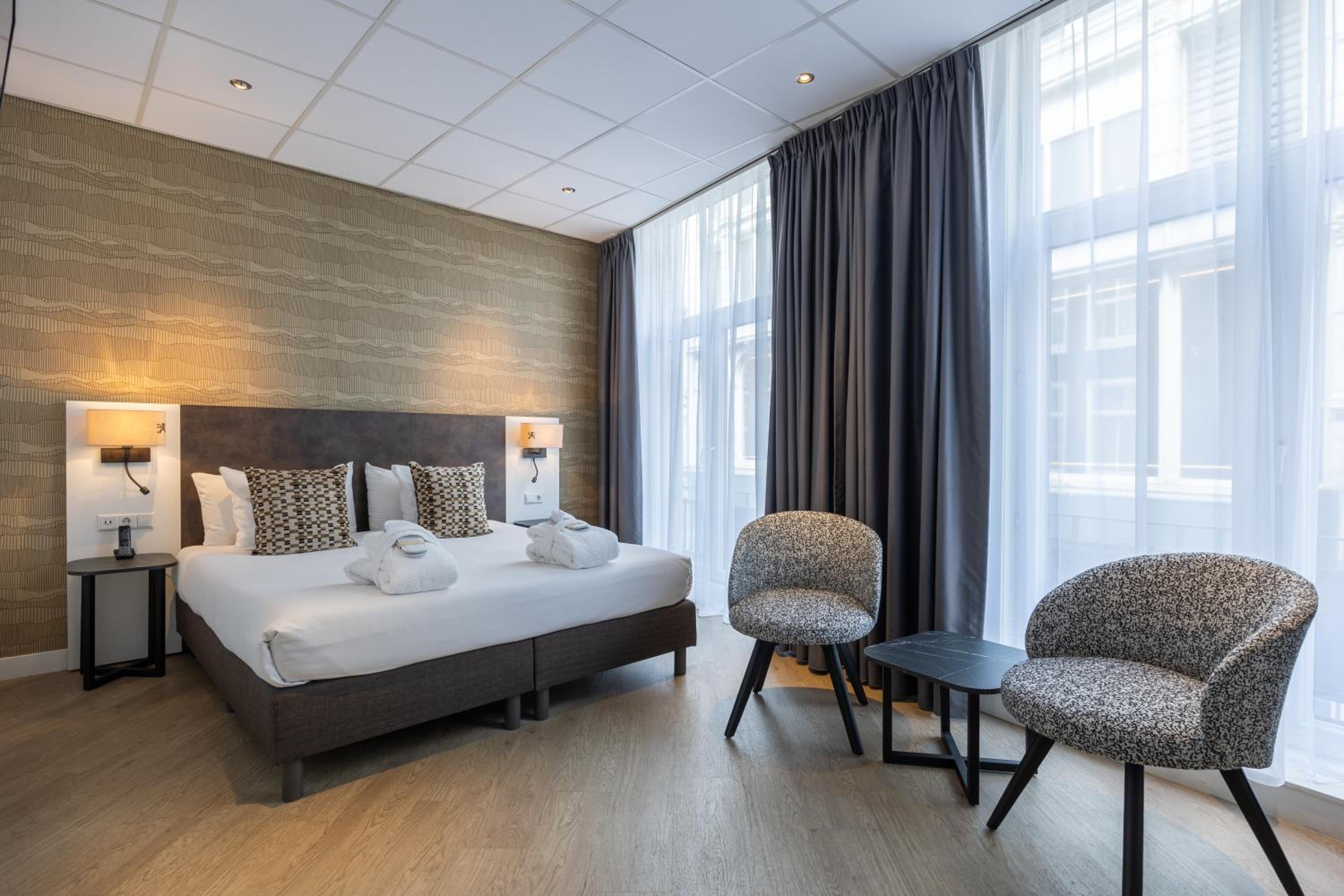 Superior Double or Twin Room photo 1