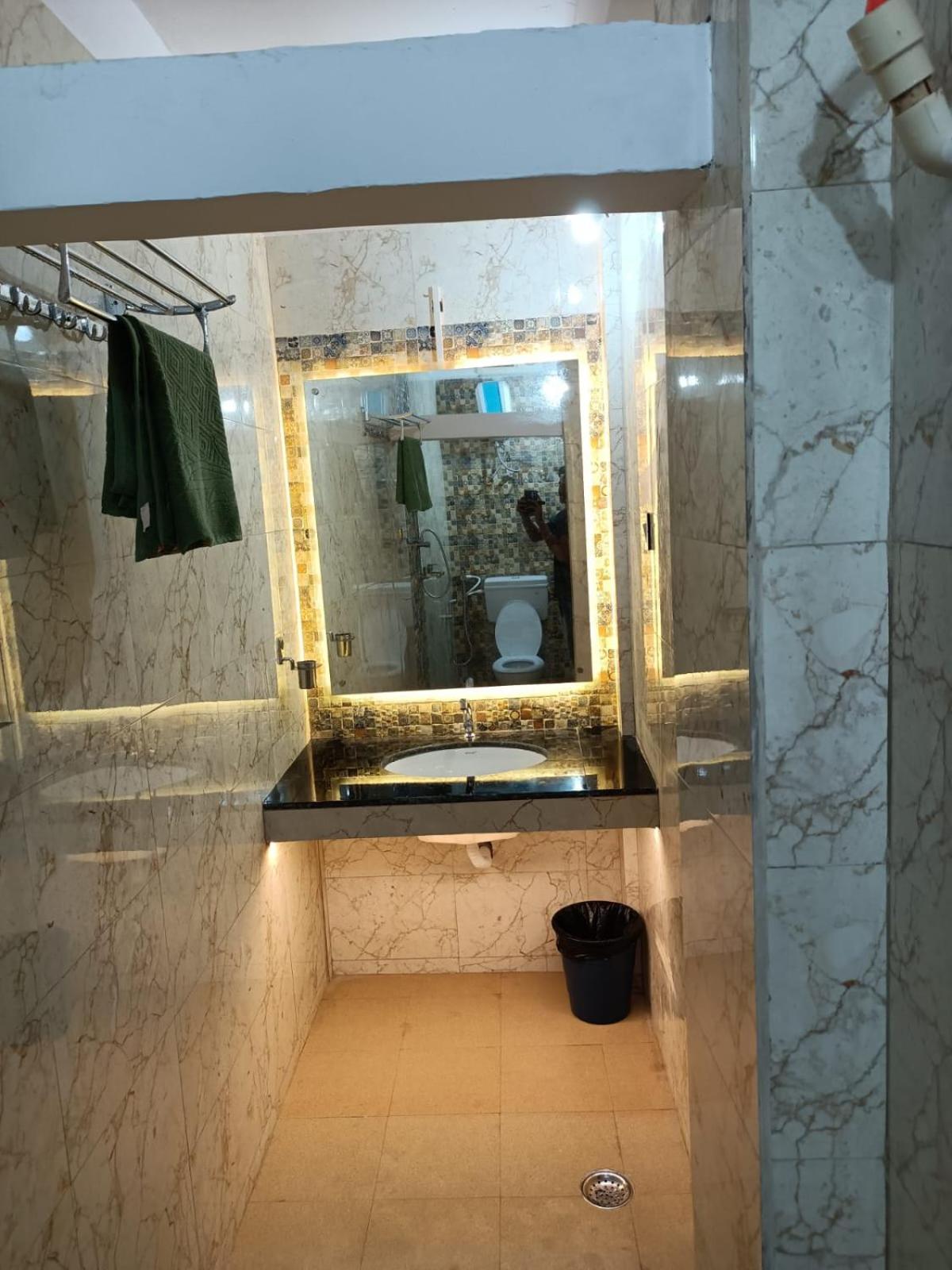 King Room - Photo 16