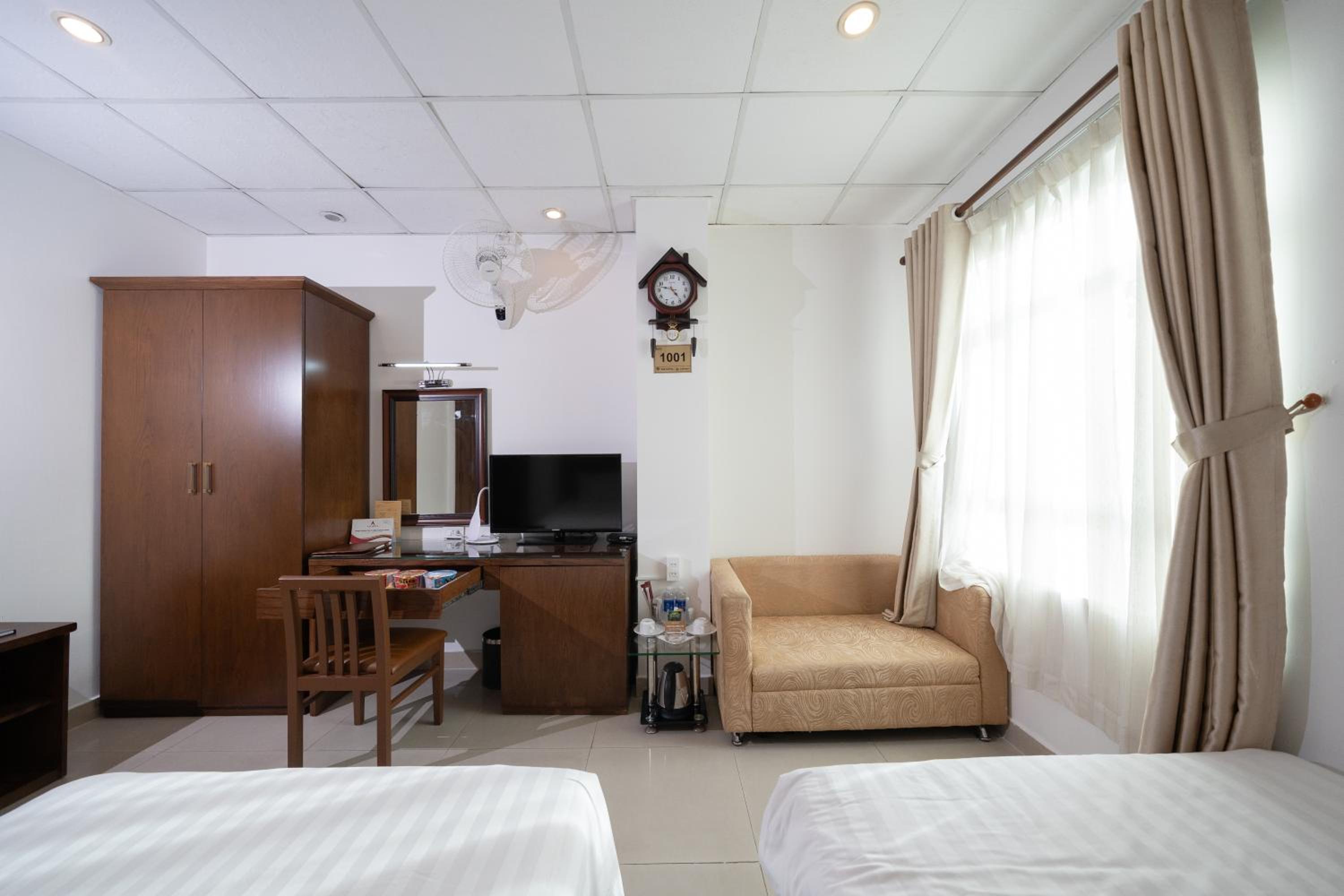 Deluxe Twin Room photo 2