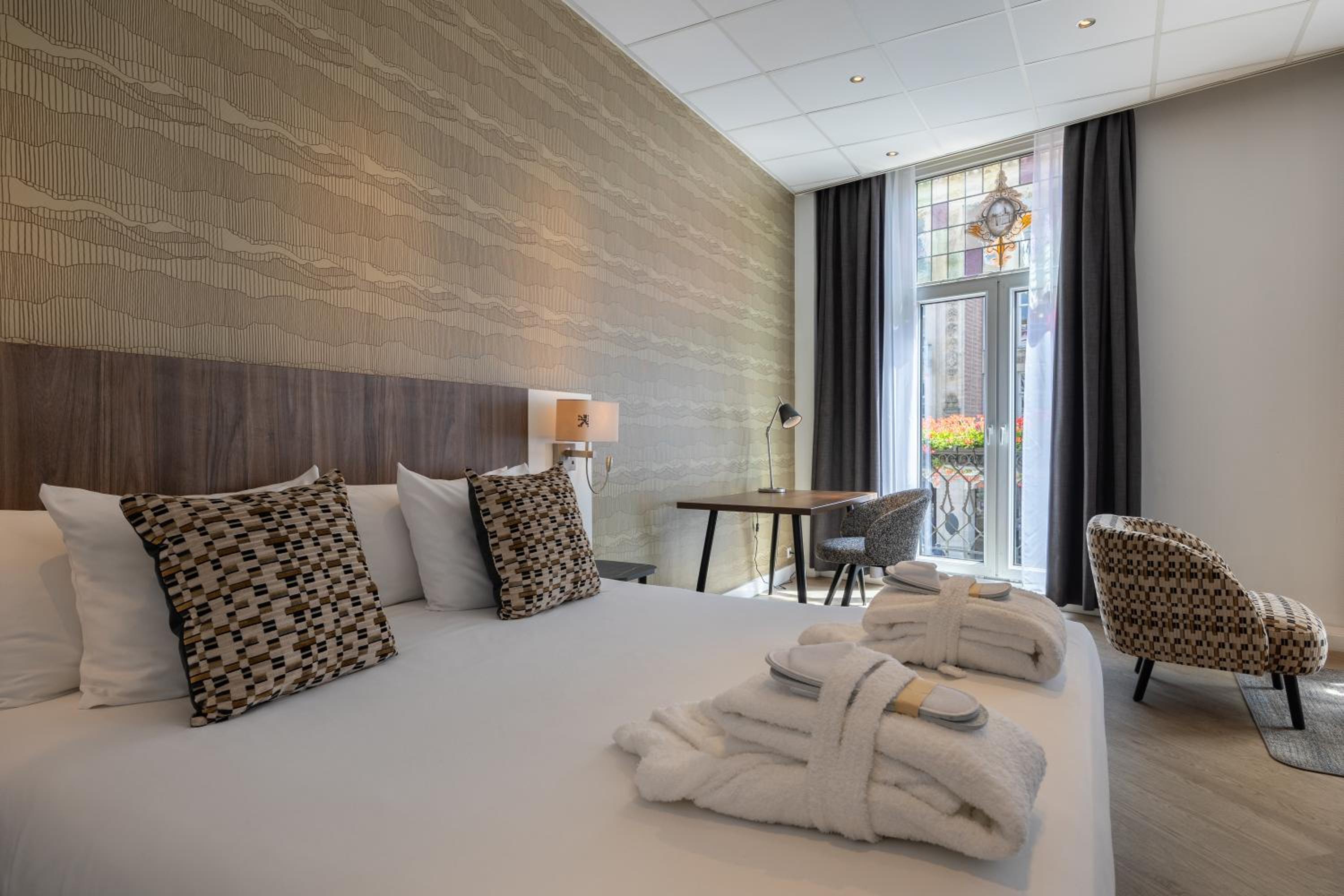 Premium Double or Twin Room with City View  photo 1