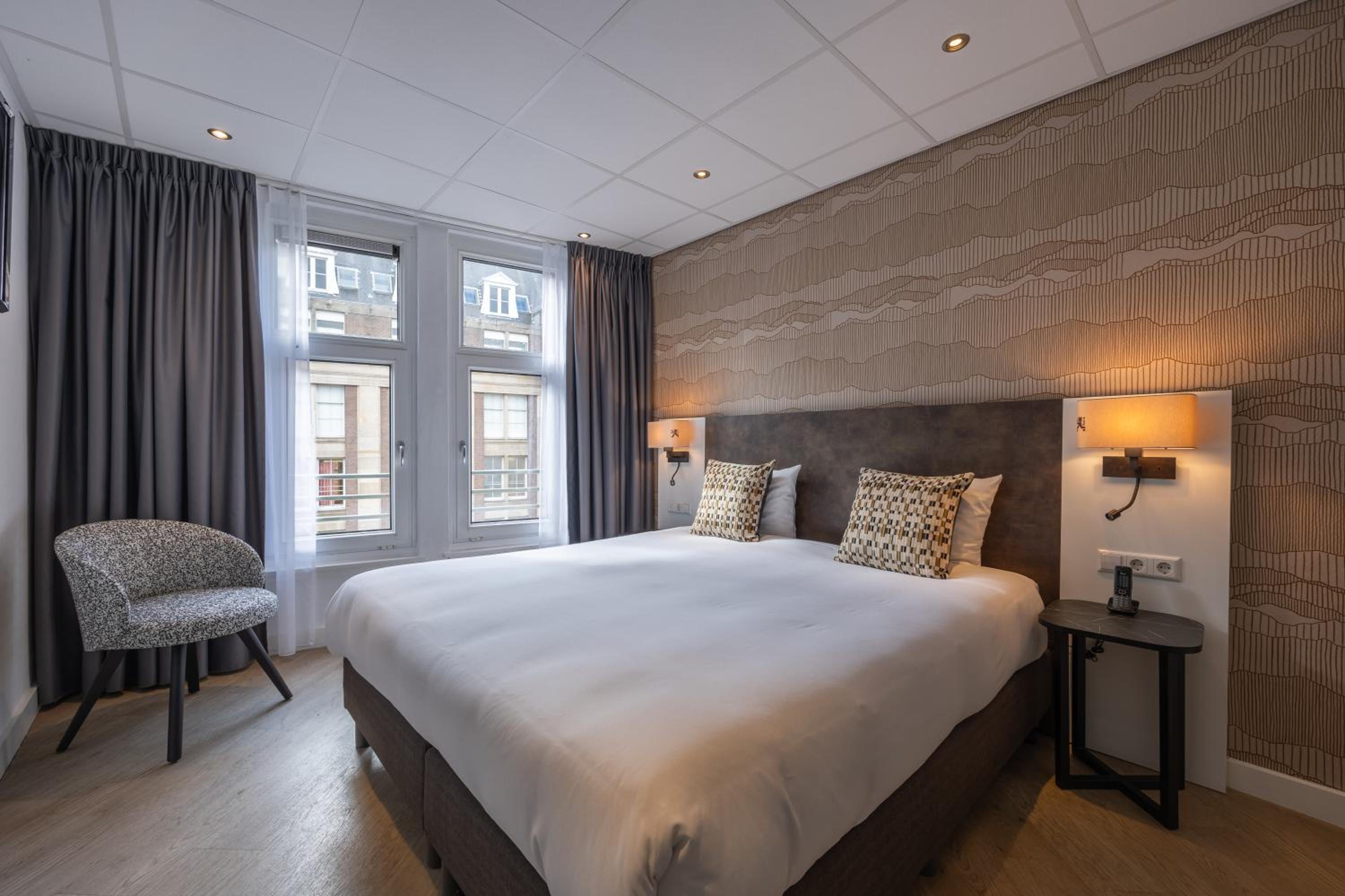 Comfort Double or Twin Room with City View photo 3
