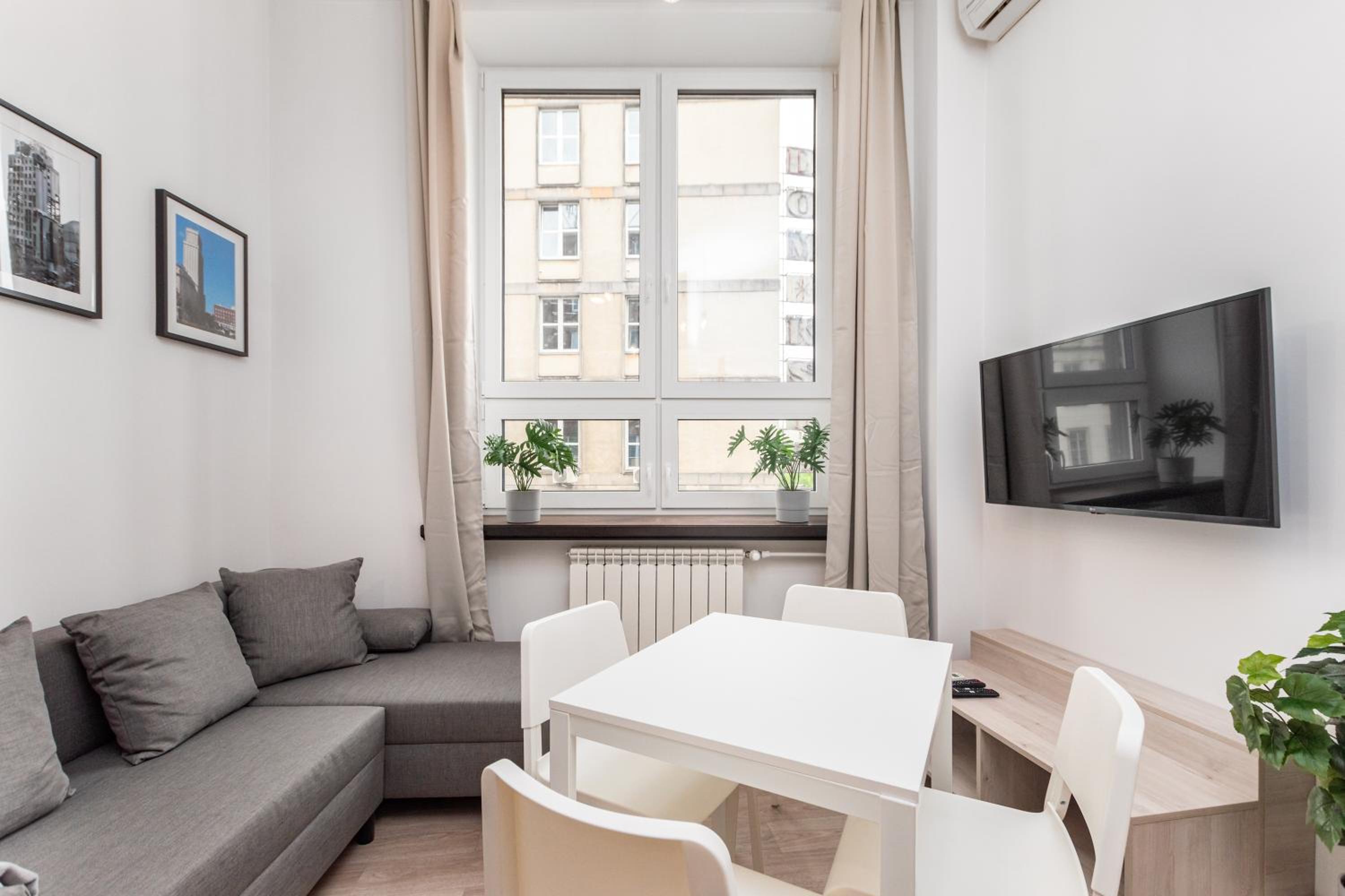 One-Bedroom Apartment - Photo 6