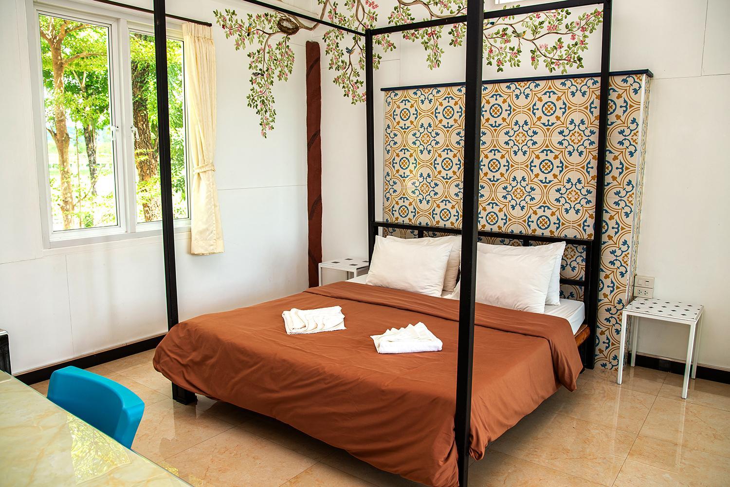 Deluxe Double or Twin Room with Garden View