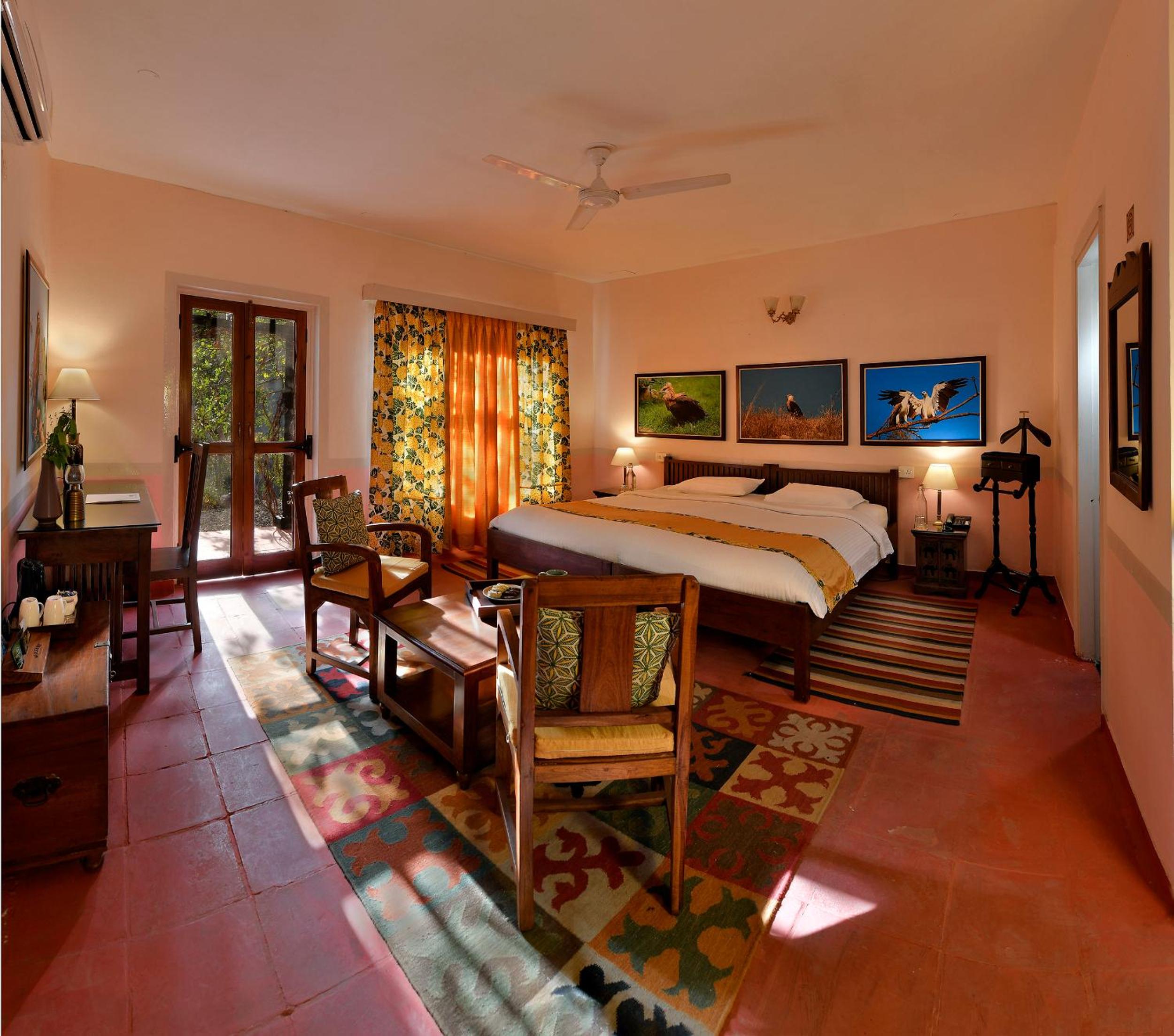 Hideaway River View Room - Complimentary morning Yoga session (7 AM – 8 AM) and Evening Tea, plus a 10% discount on Spa treatments, Laundry services, and River Rafting adventures - Photo 8