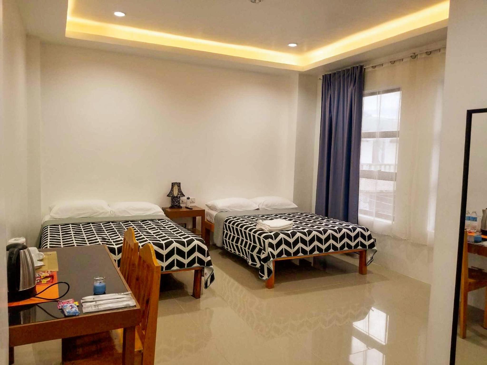 Standard Double Room photo 2