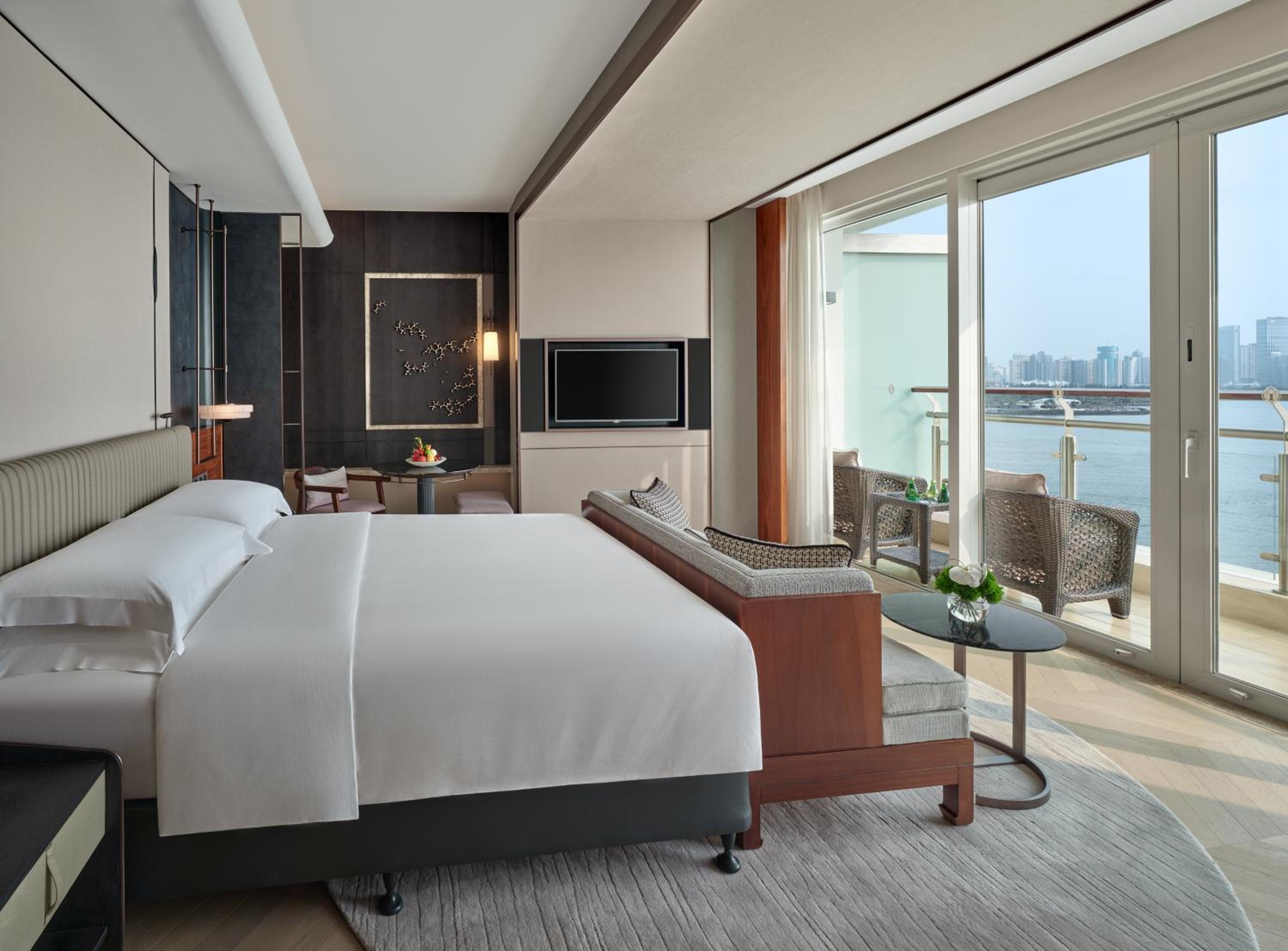 Premium King Room with Sea View - Lounge Access